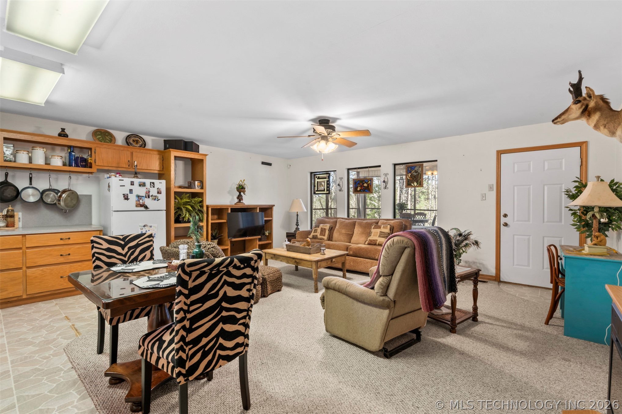 1117 Fox Point Road Property Photo 4