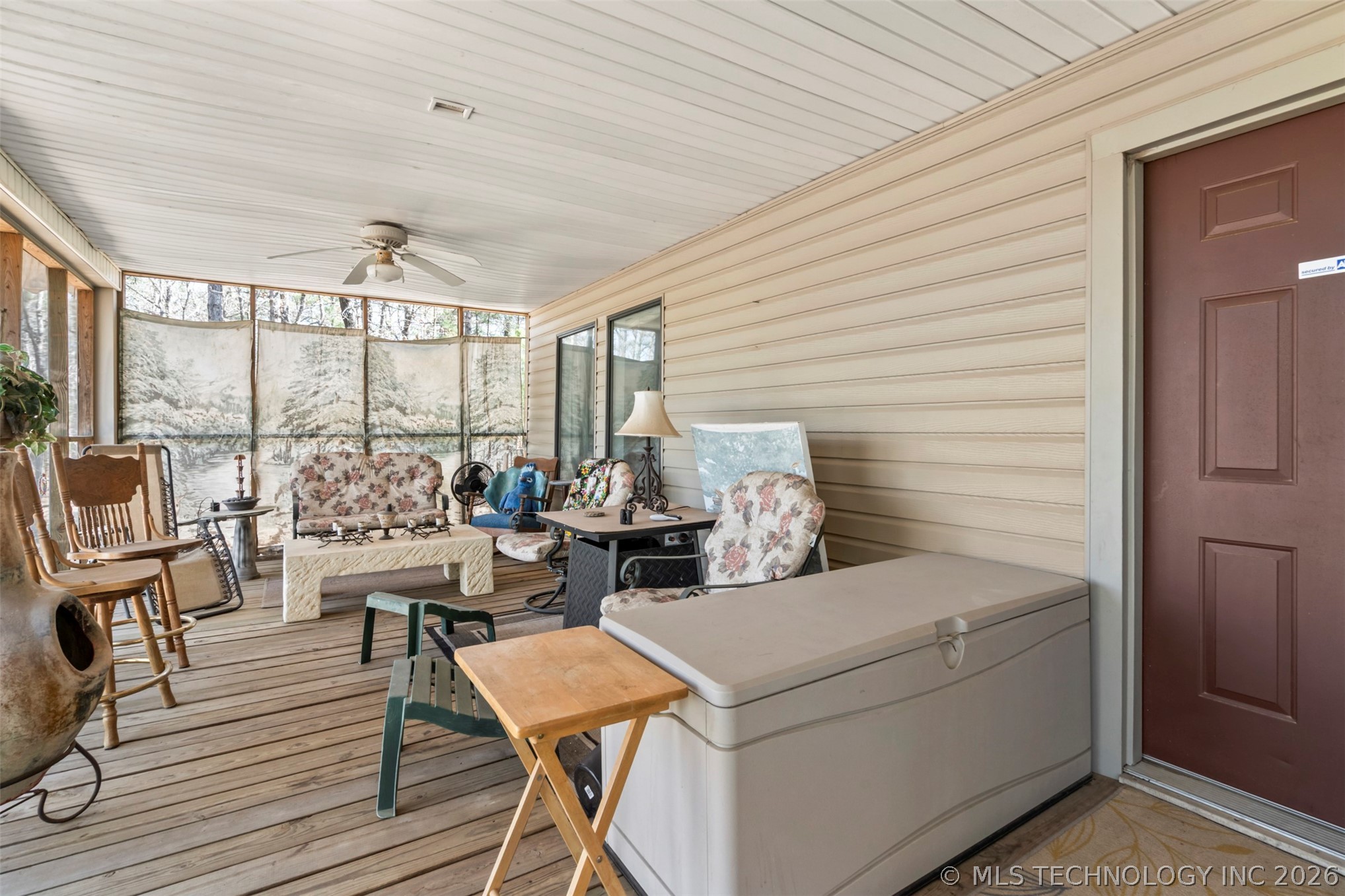 1117 Fox Point Road Property Photo 10