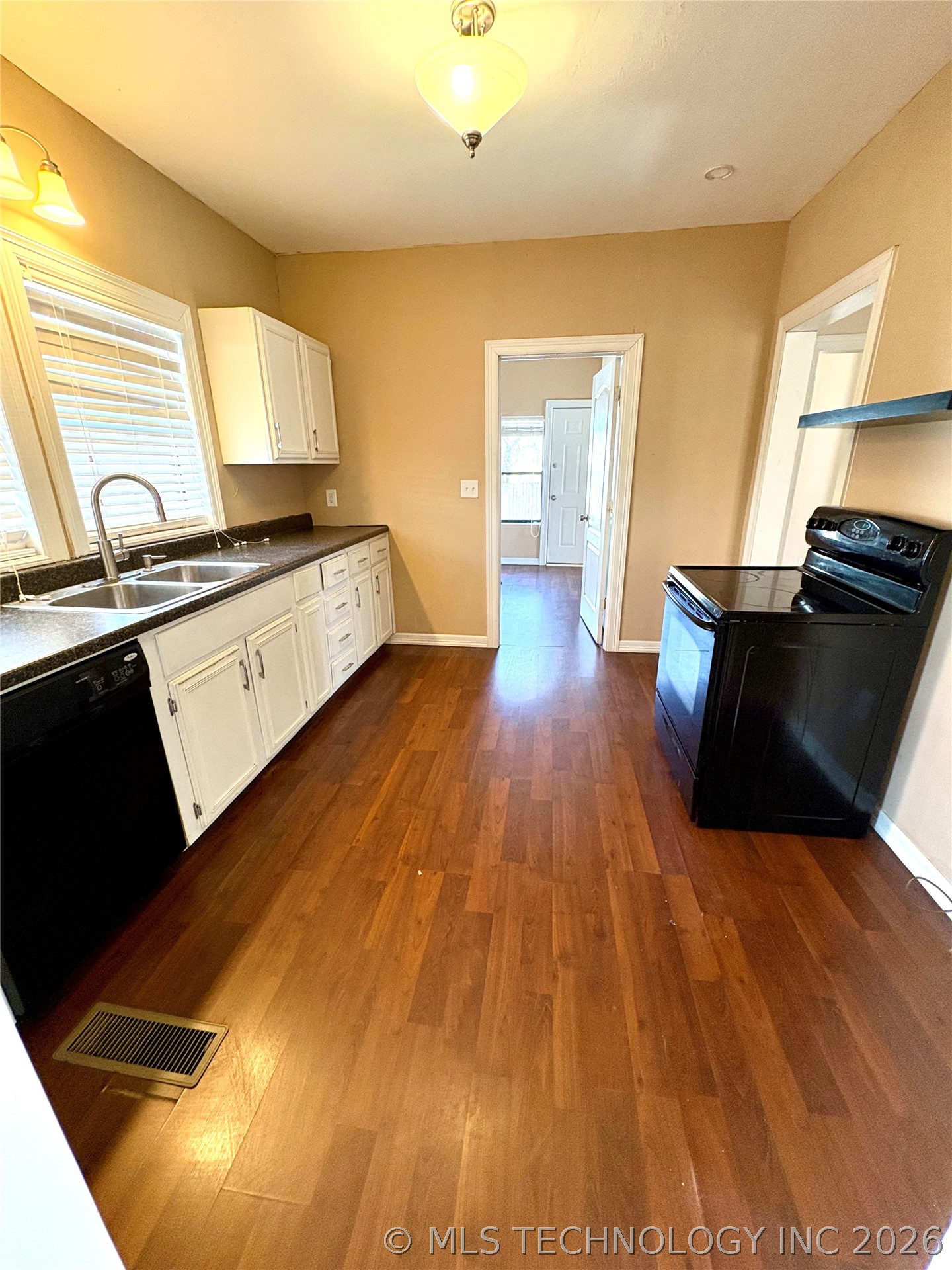 1012 D Street Nw Property Photo 9