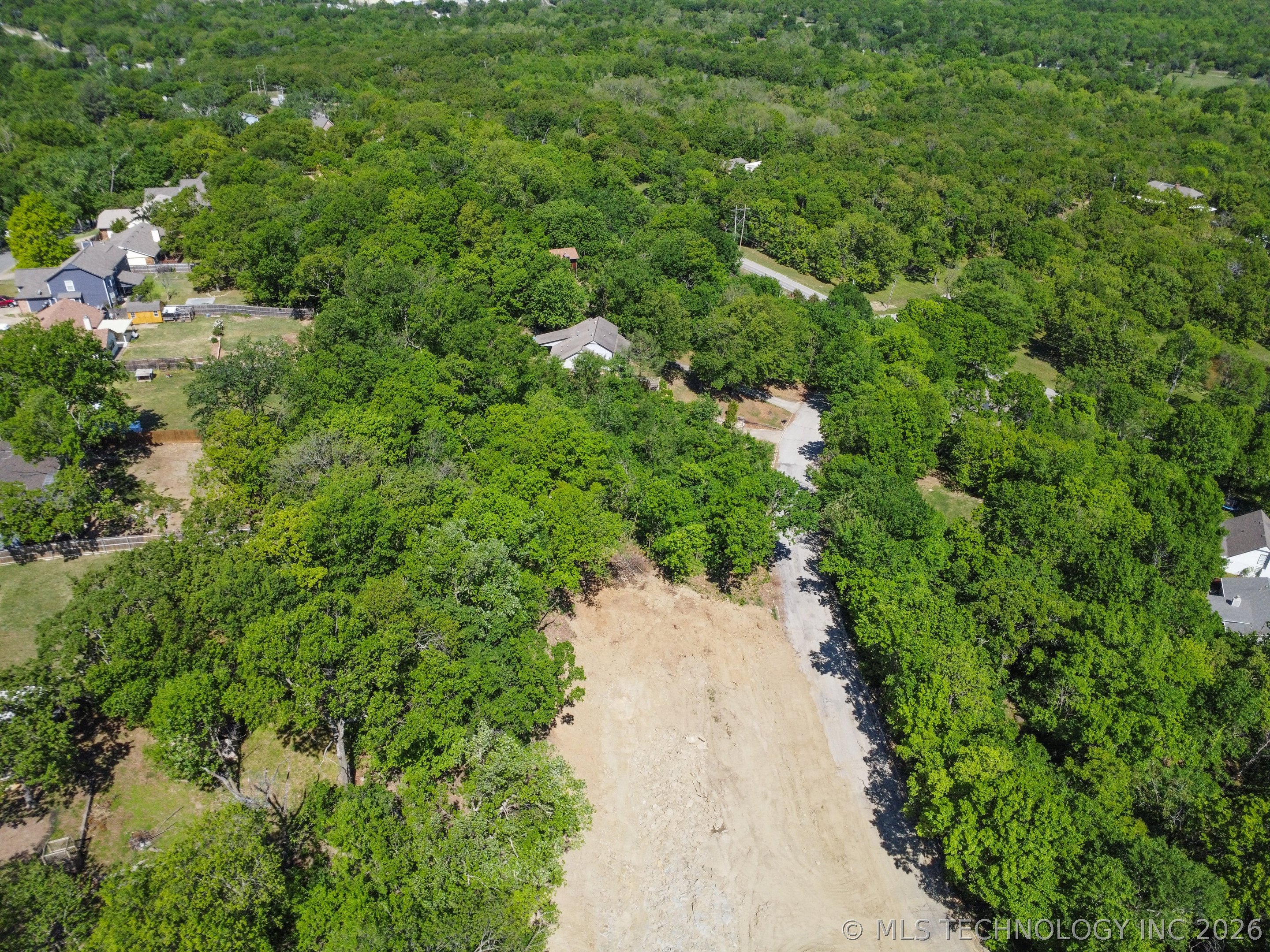 Hickory Lane Property Photo 7