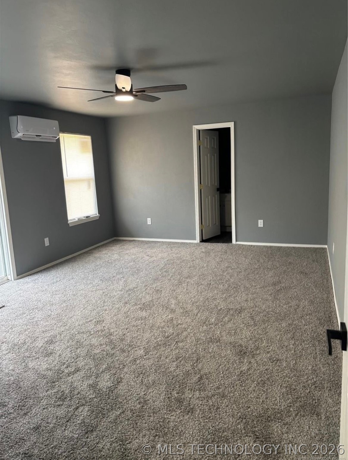 1436 E Moses Street Property Photo 7