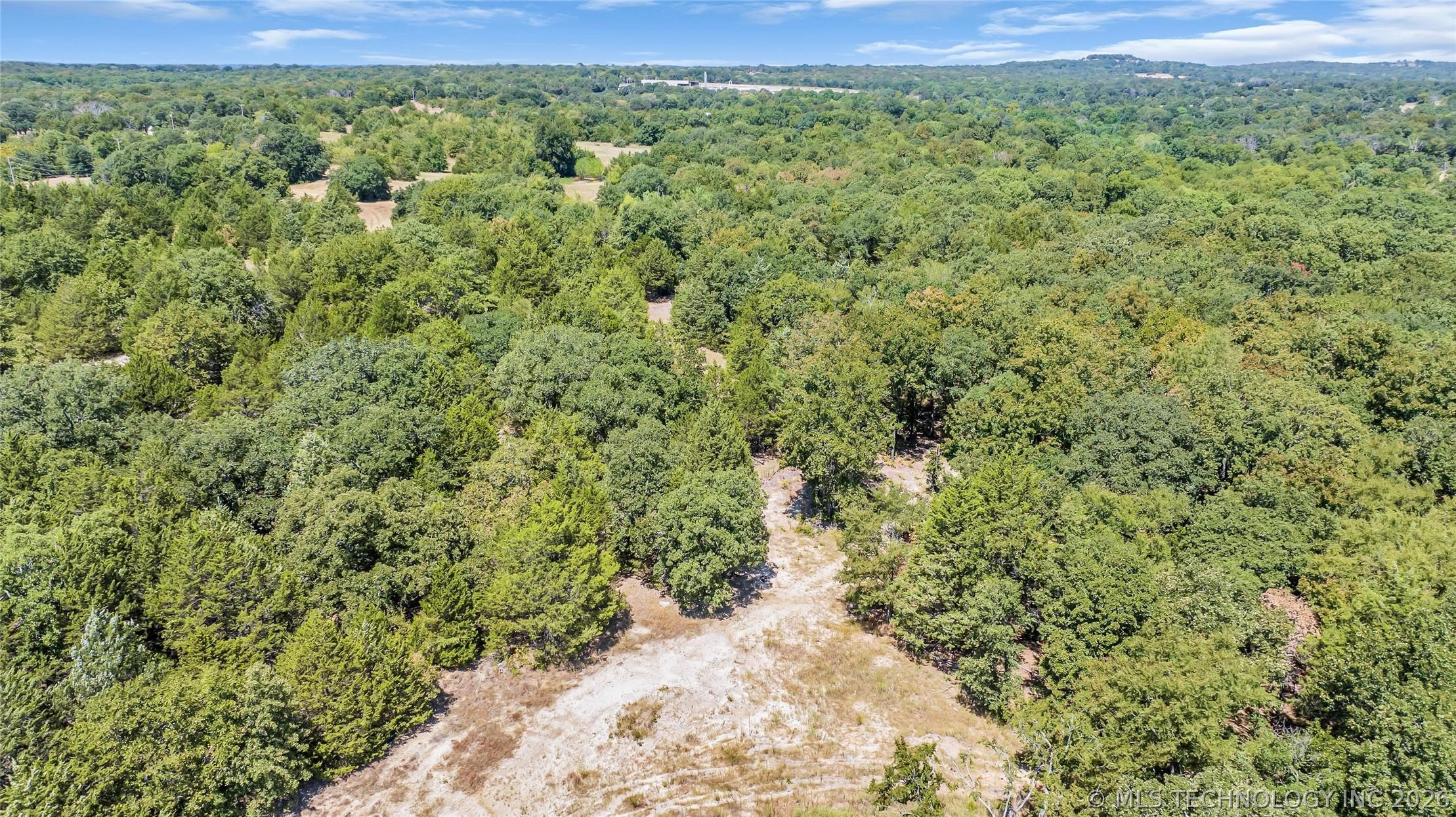 Mockingbird Road Property Photo 7