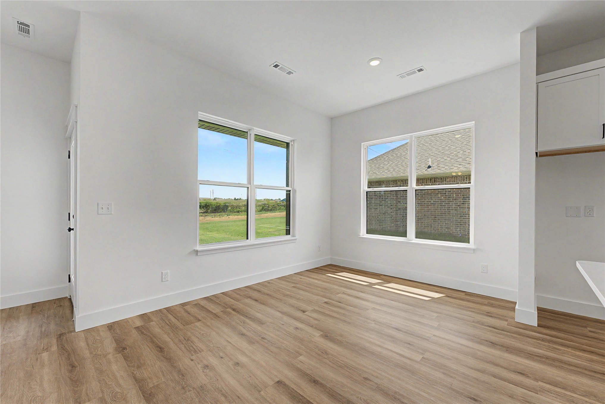 6105 N 30th Street Property Photo 9