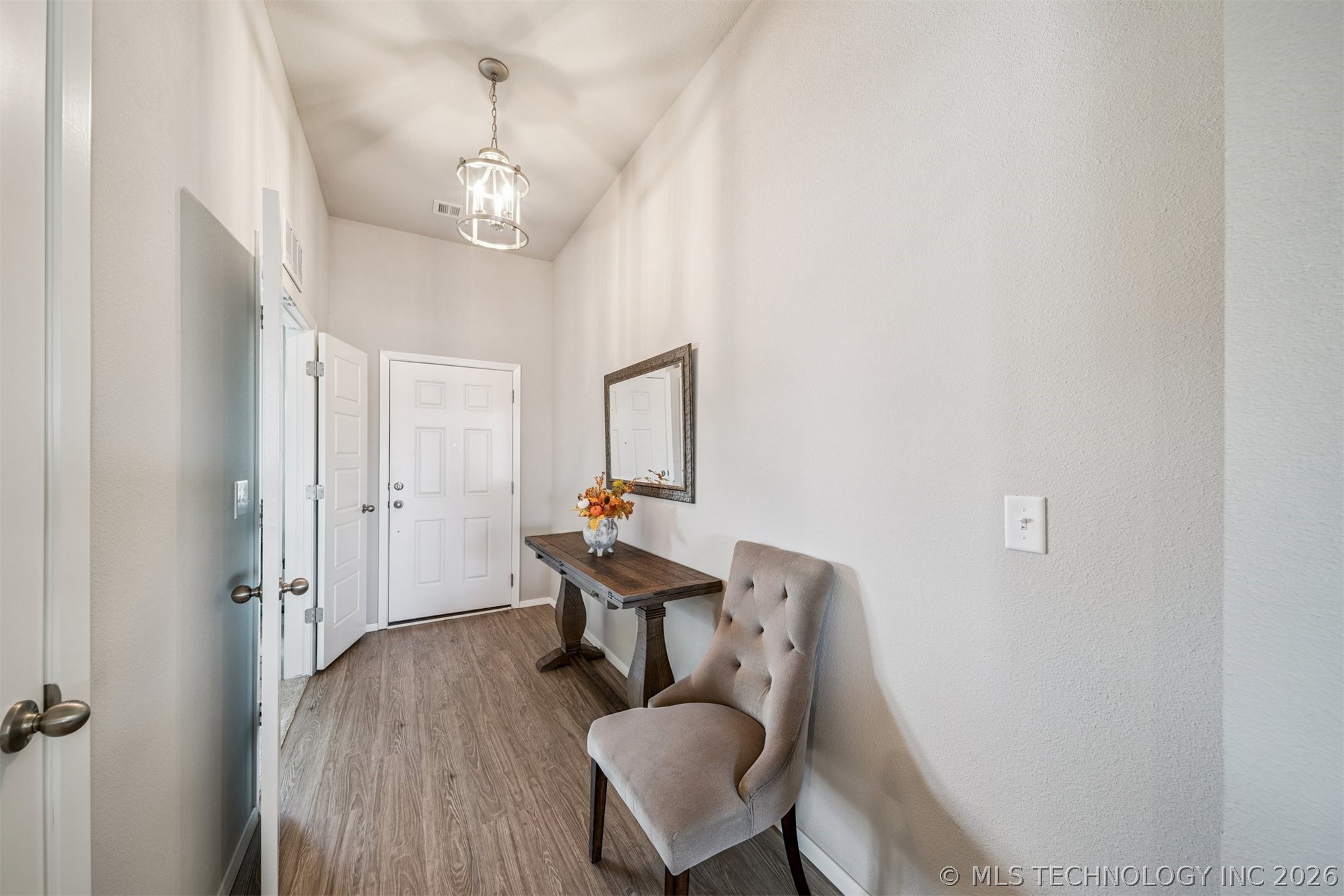 1671 E 140th Street Property Photo 4