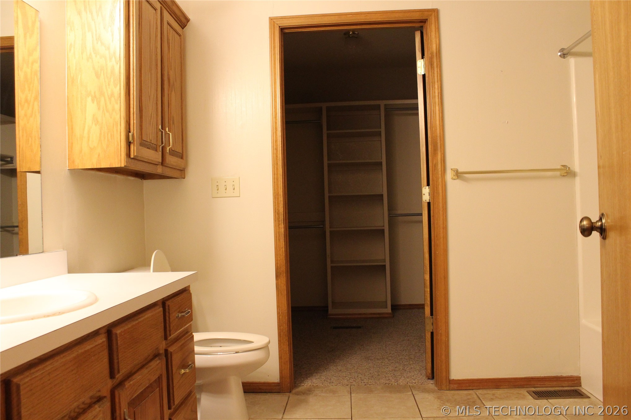 1407 Windsor Drive Property Photo 16