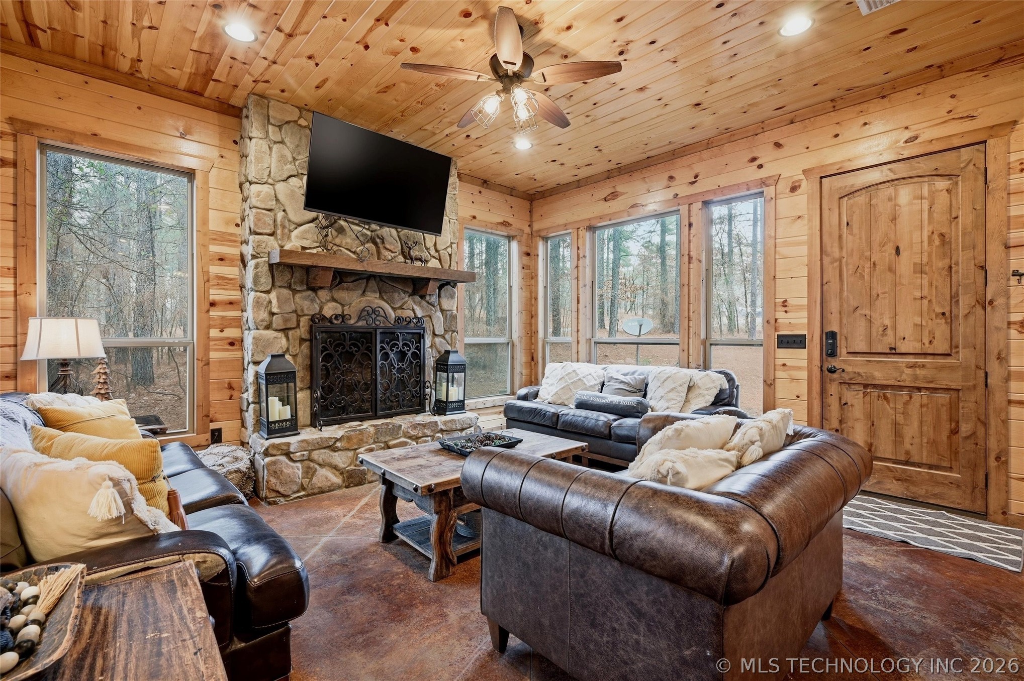 36 Juniper Road Property Photo 4