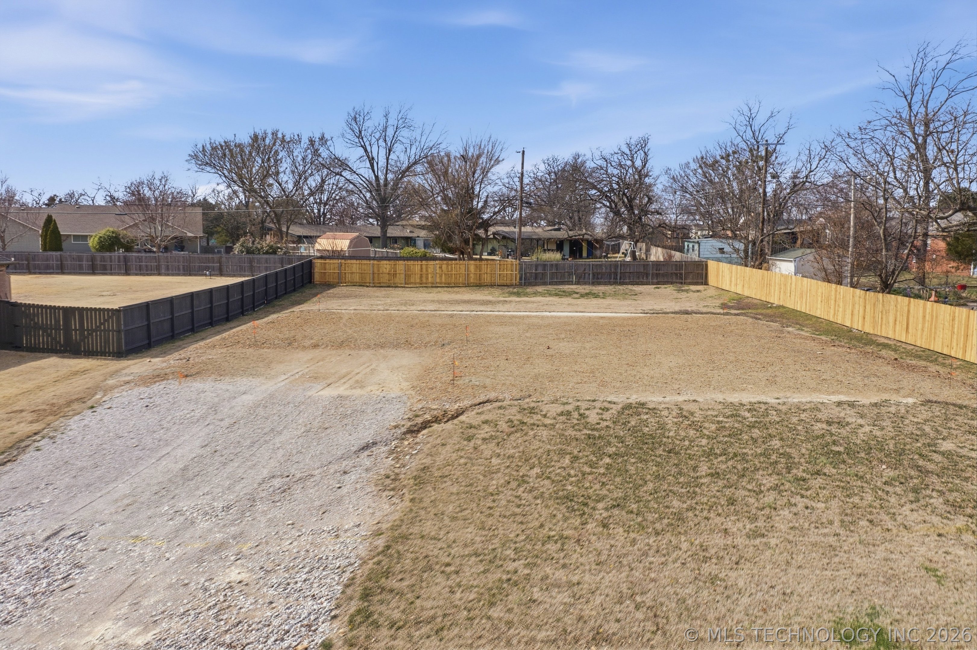 1400 Mabelle Drive Property Photo 1