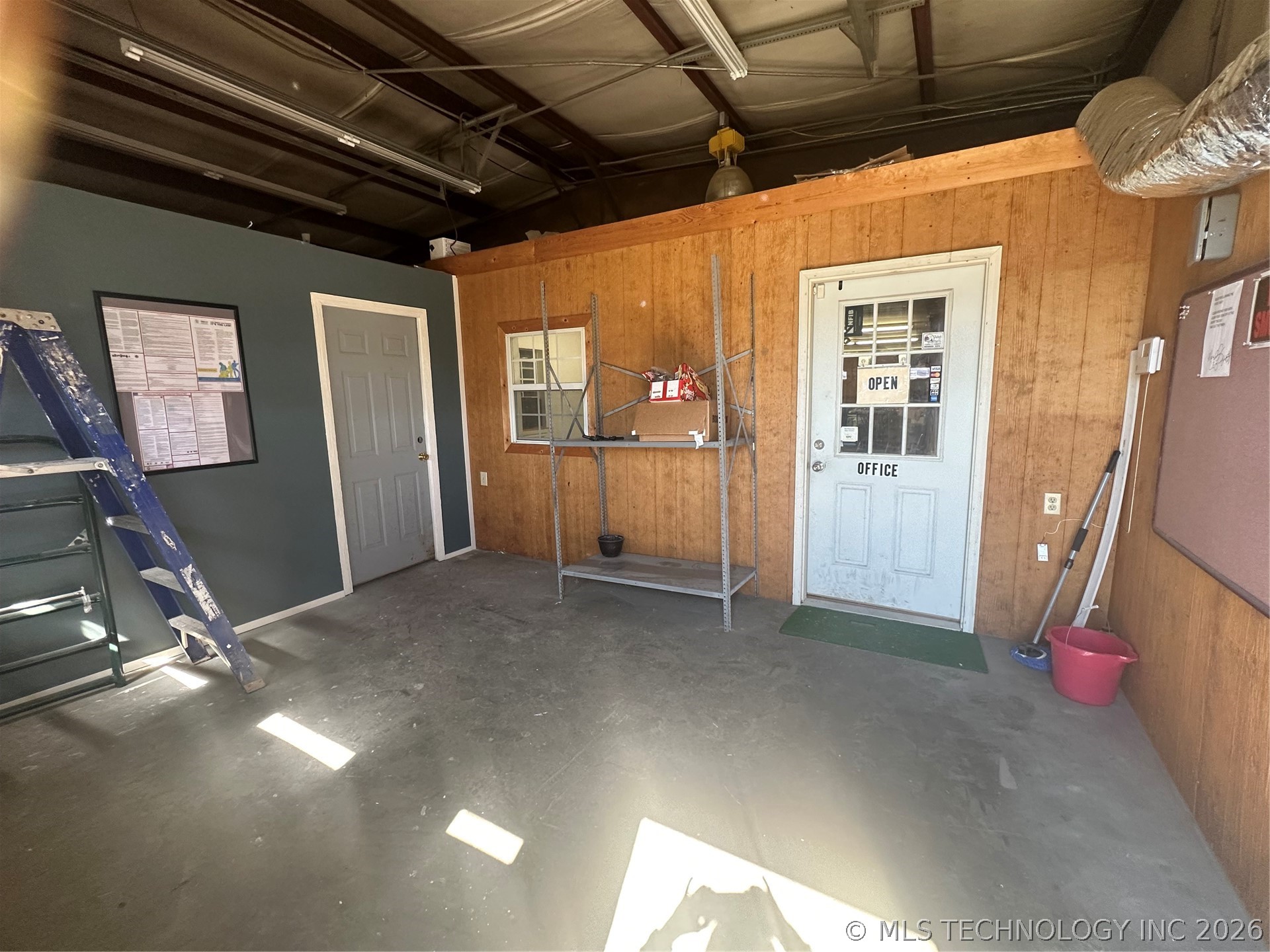 1692 J M Bailey Property Photo 9