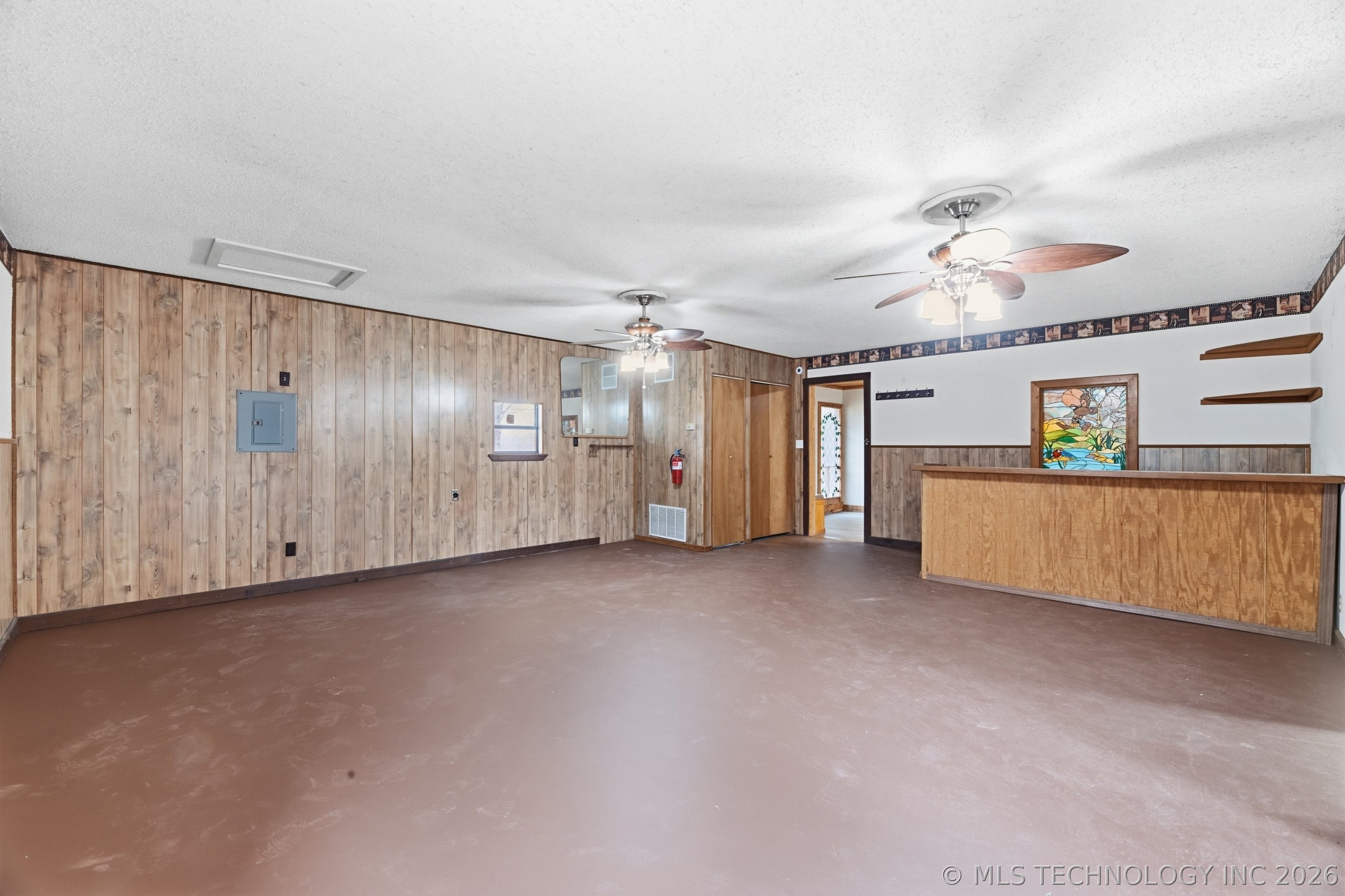 3060 S 4180 Road Property Photo 7
