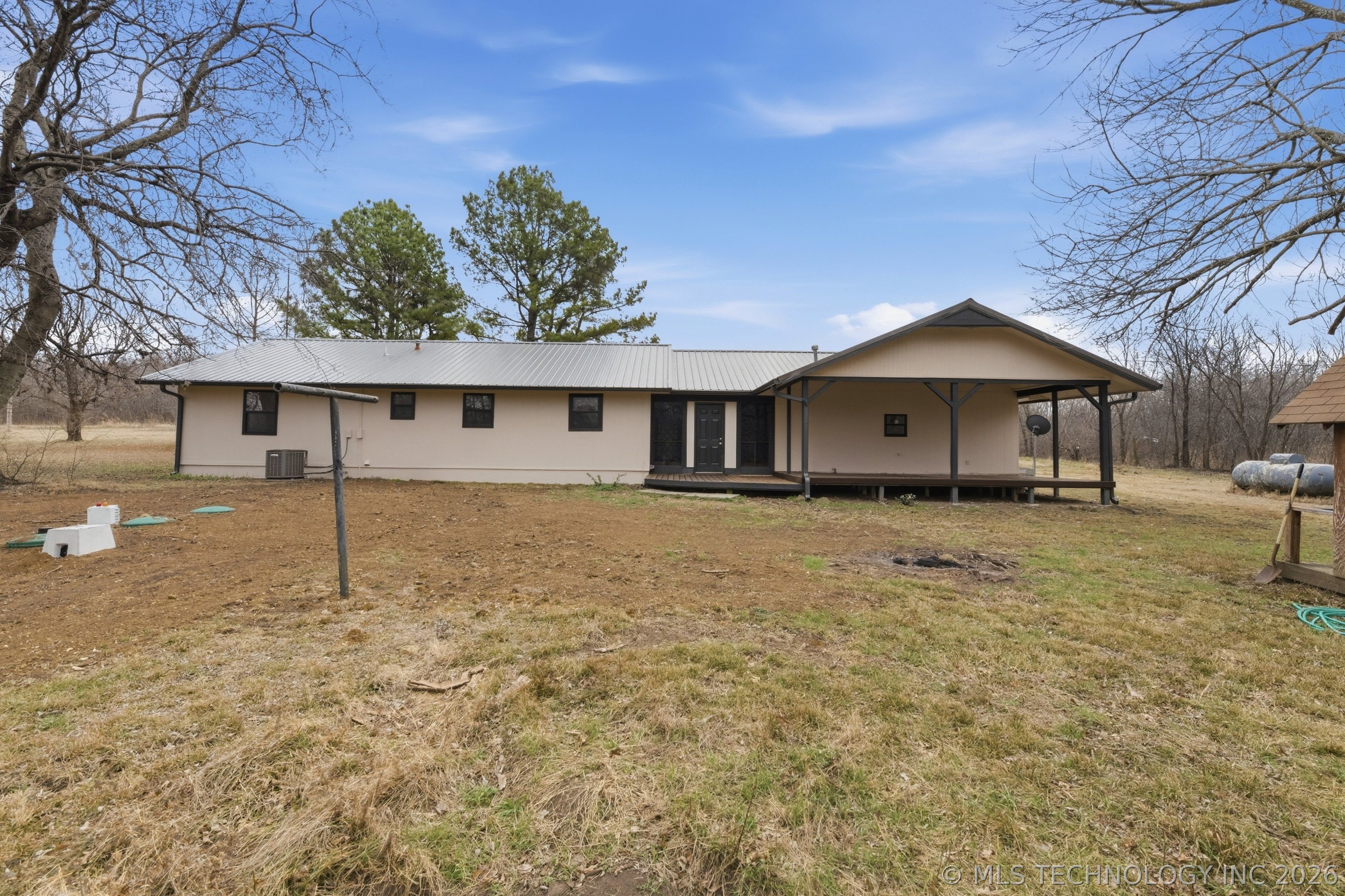 3060 S 4180 Road Property Photo 28