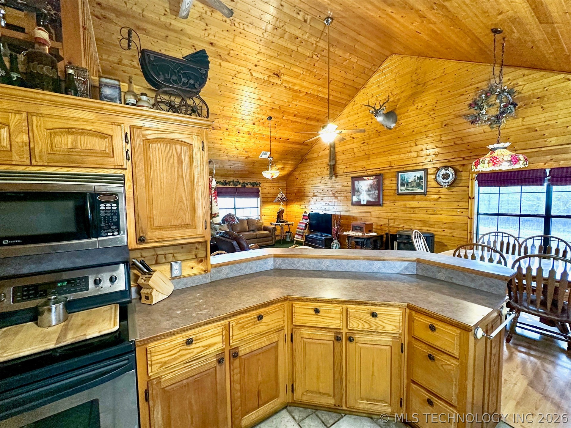 14356 S Hwy 82 Property Photo 11