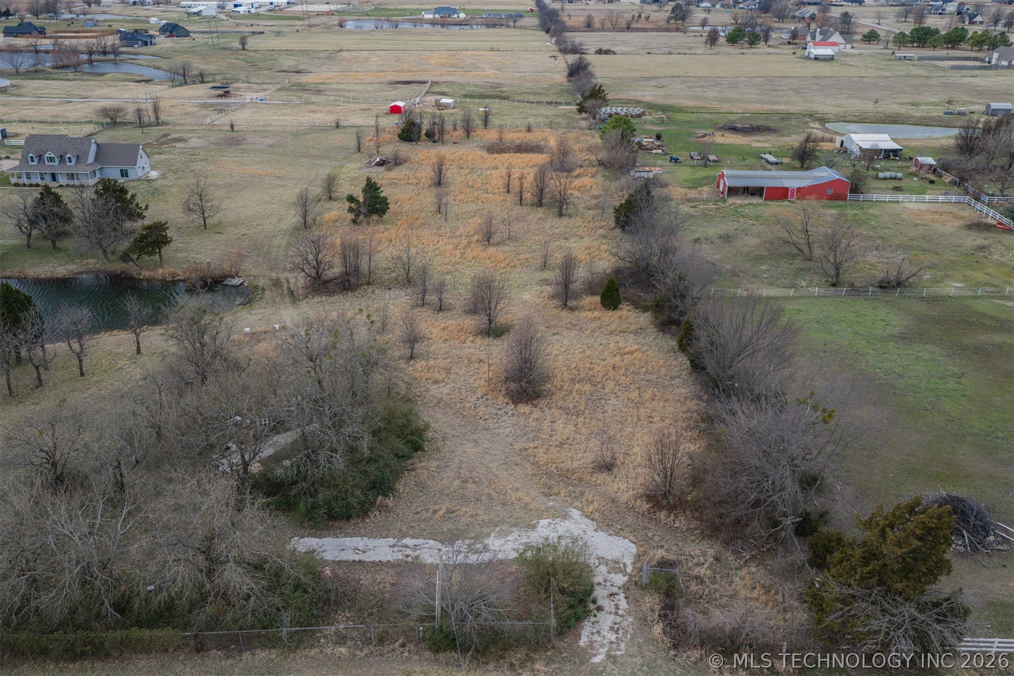 3 S Peoria Avenue Property Photo 19