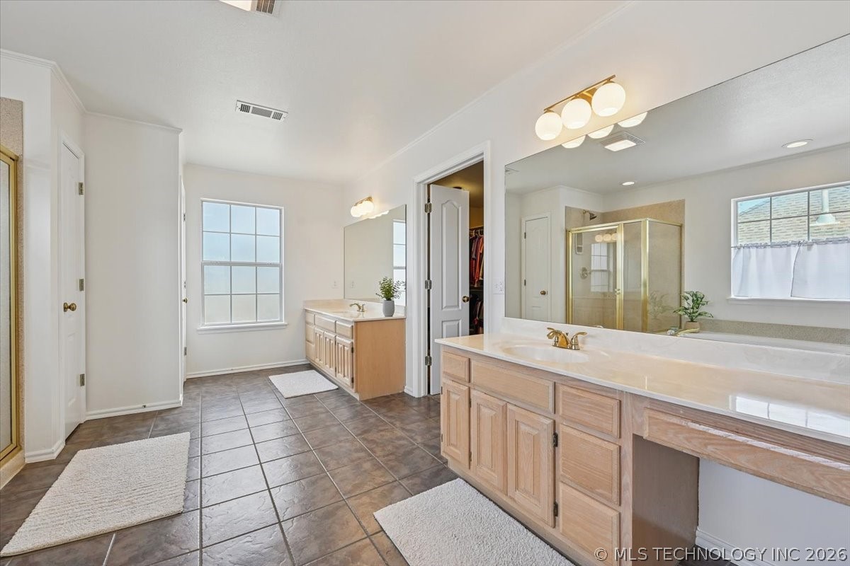 617 N Willow Avenue Property Photo 33