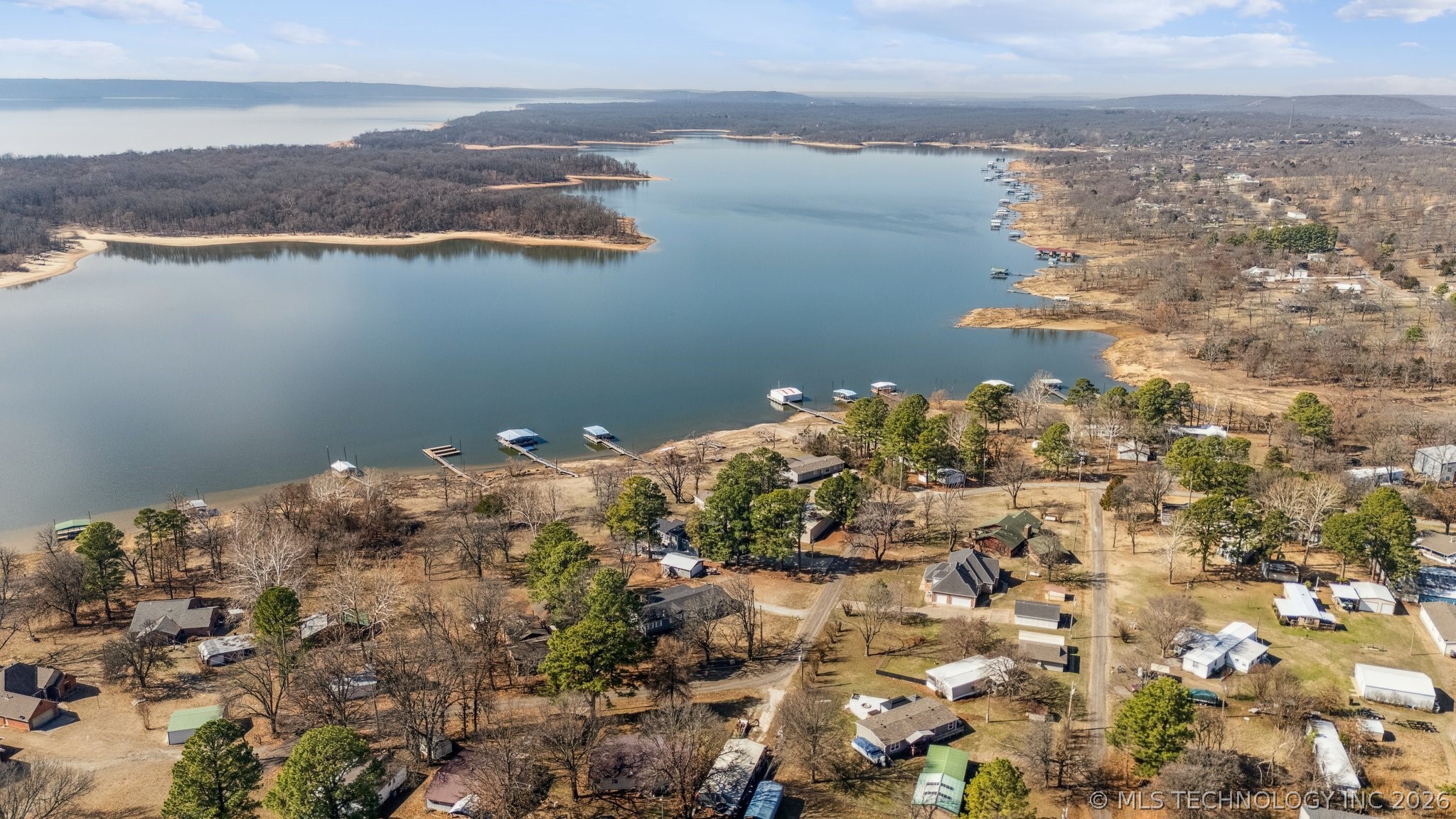 429572 E 1148 Road Property Photo 2