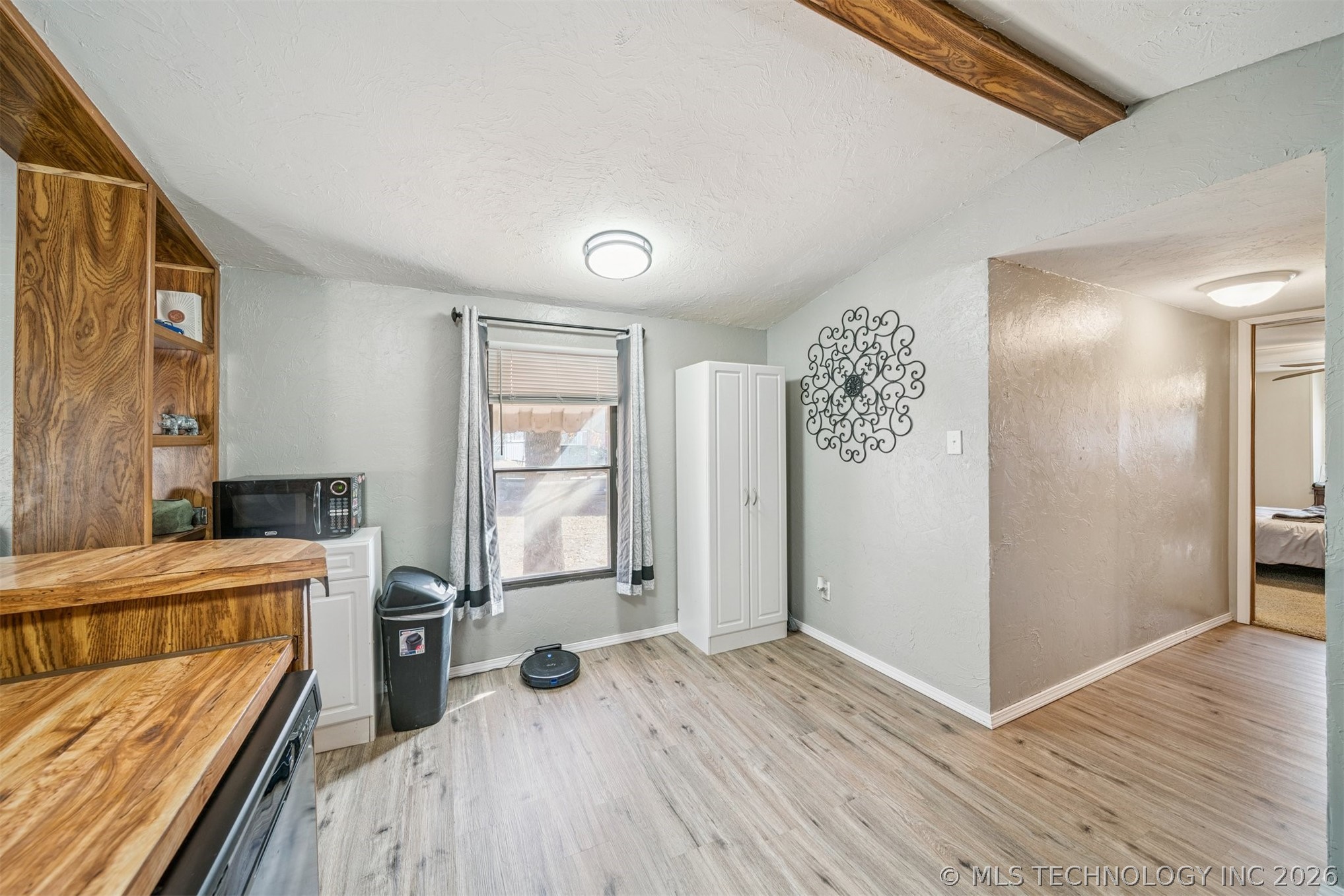 429572 E 1148 Road Property Photo 8