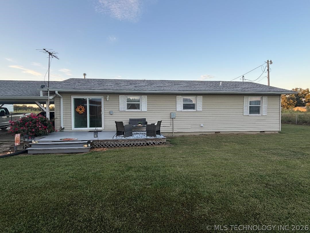 411064 E 1180 Road Property Photo 5