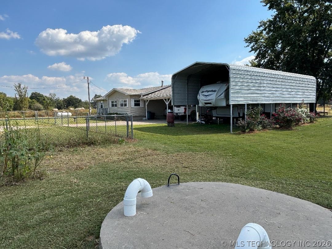 411064 E 1180 Road Property Photo 7