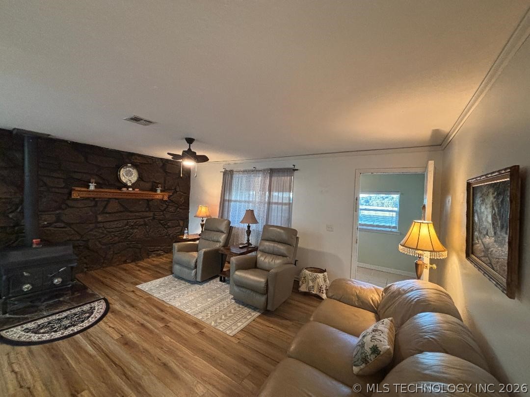 411064 E 1180 Road Property Photo 12