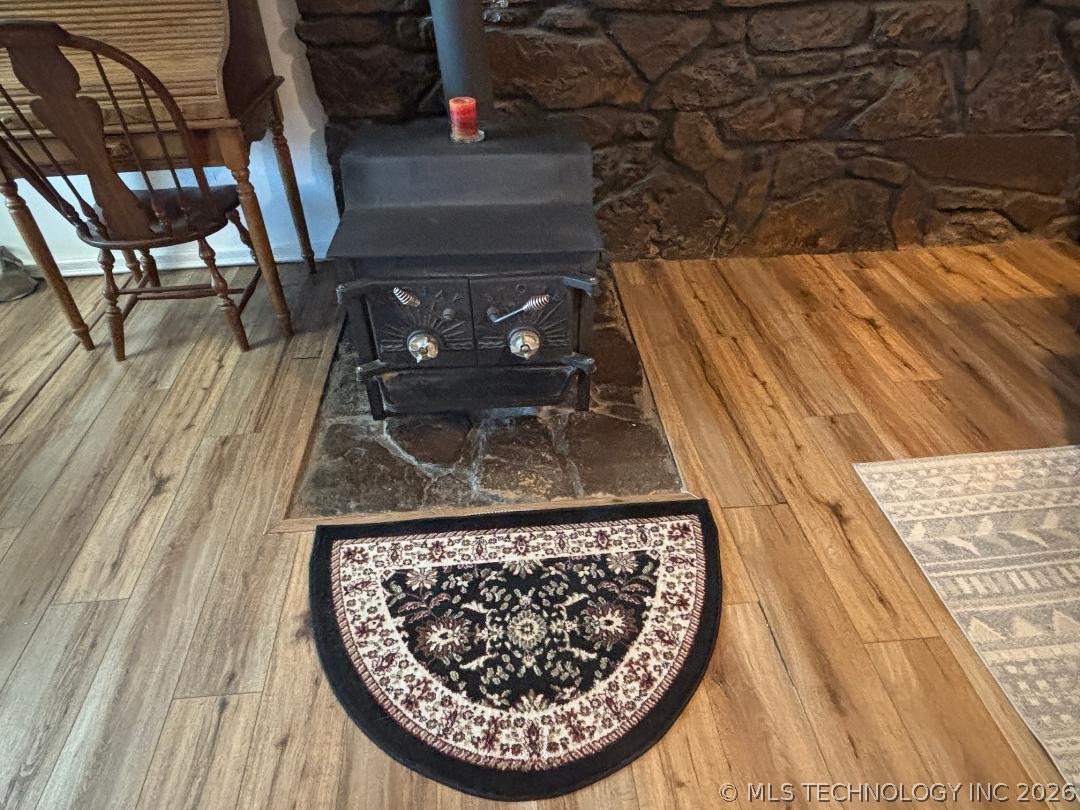 411064 E 1180 Road Property Photo 16