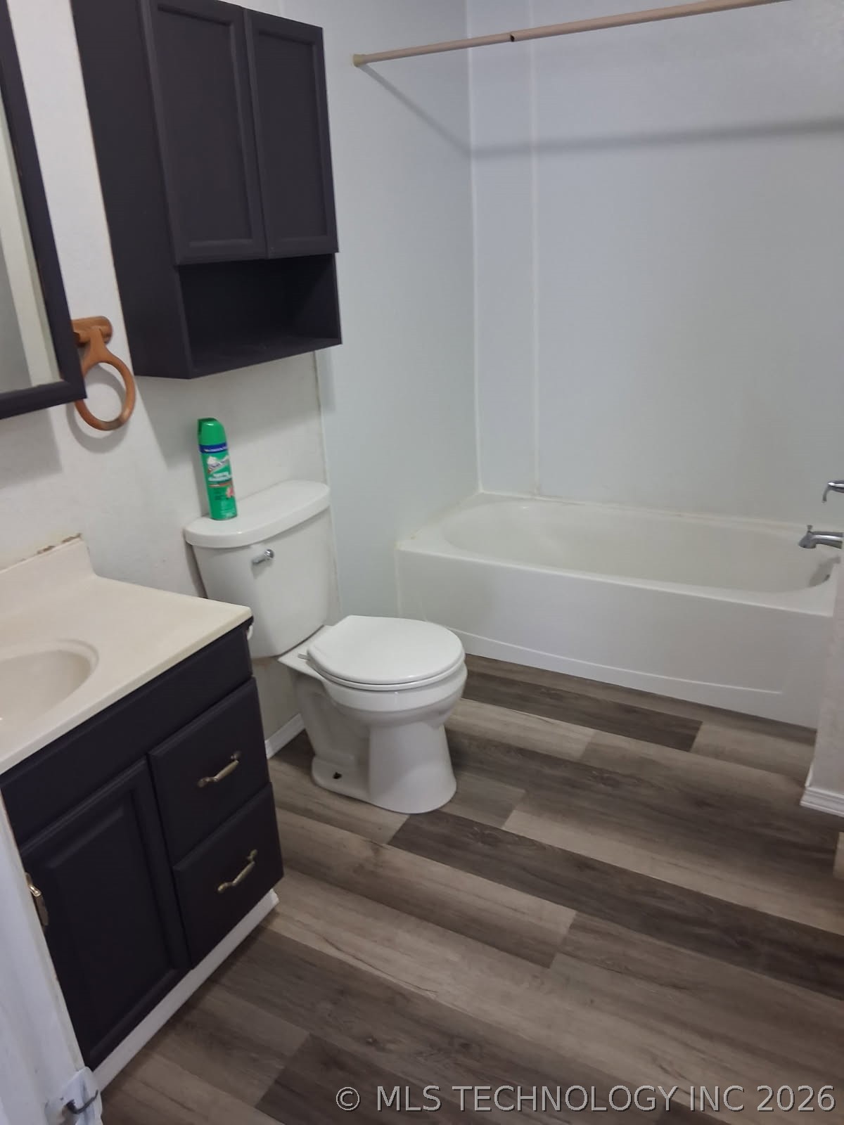 1421 2nd Ne Property Photo 6