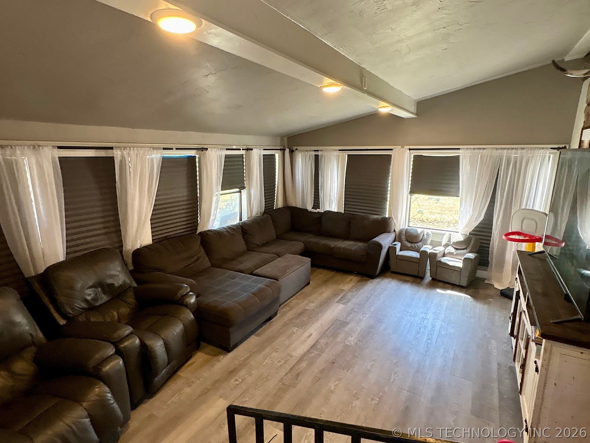 802 S Howerton Avenue Property Photo 49