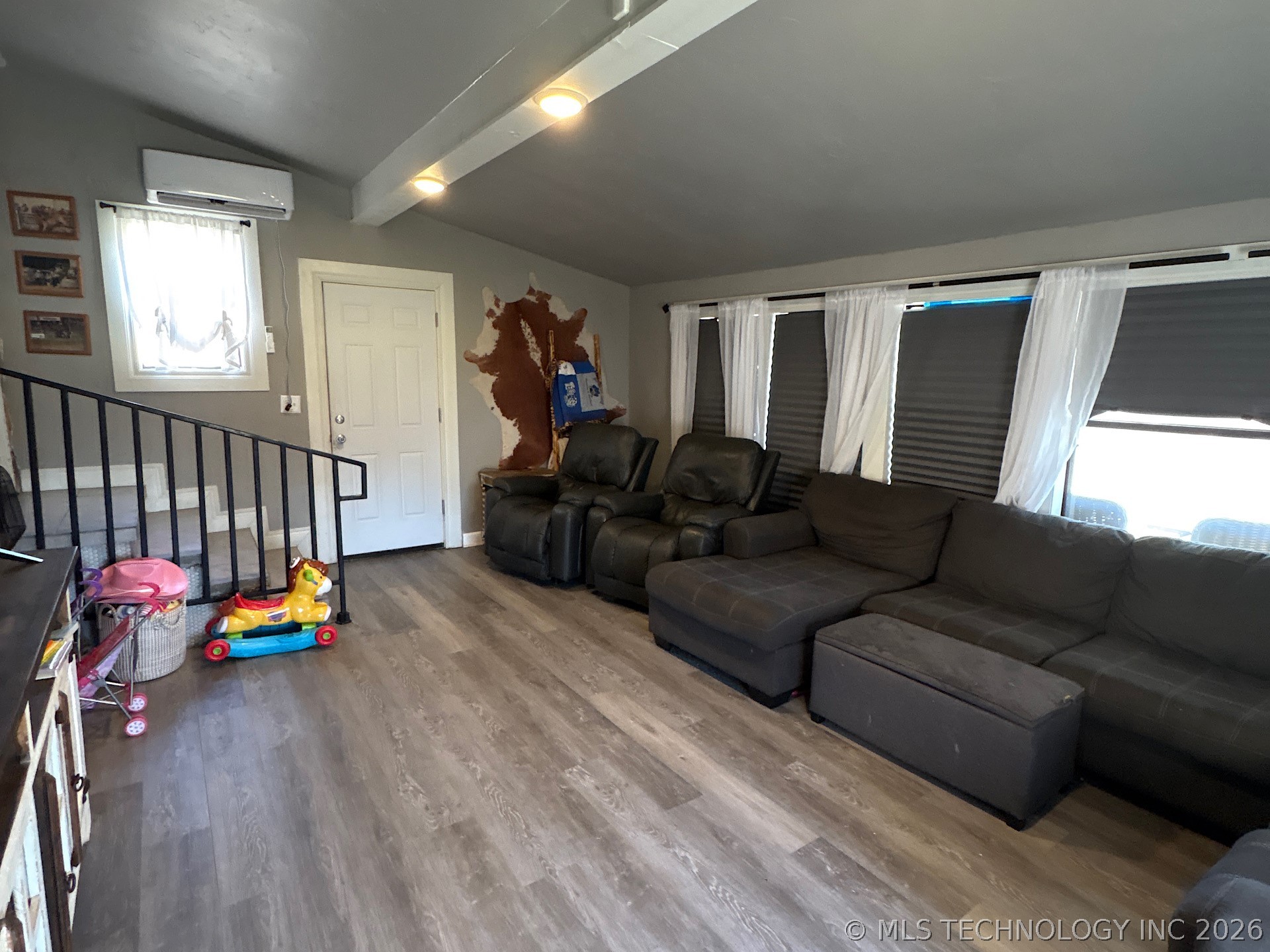 802 S Howerton Avenue Property Photo 50