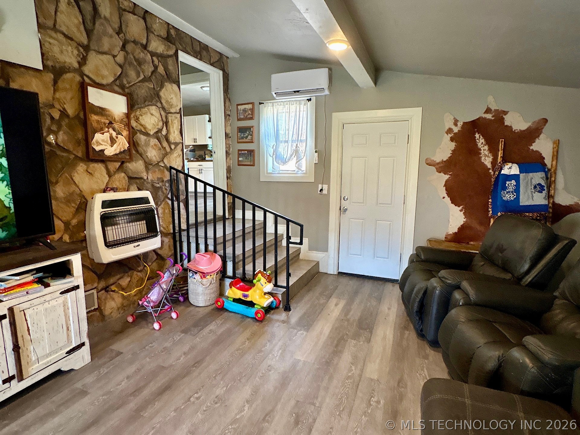 802 S Howerton Avenue Property Photo 51