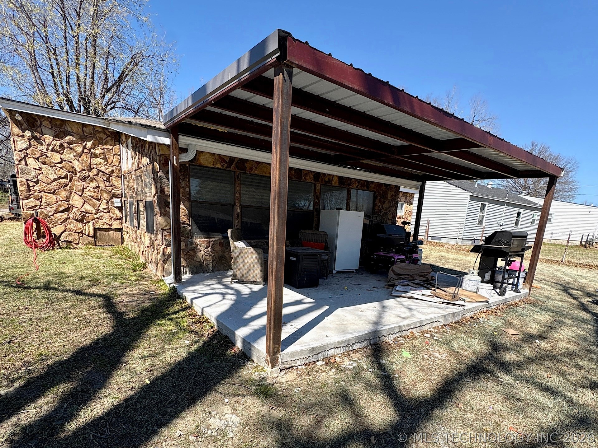 802 S Howerton Avenue Property Photo 56