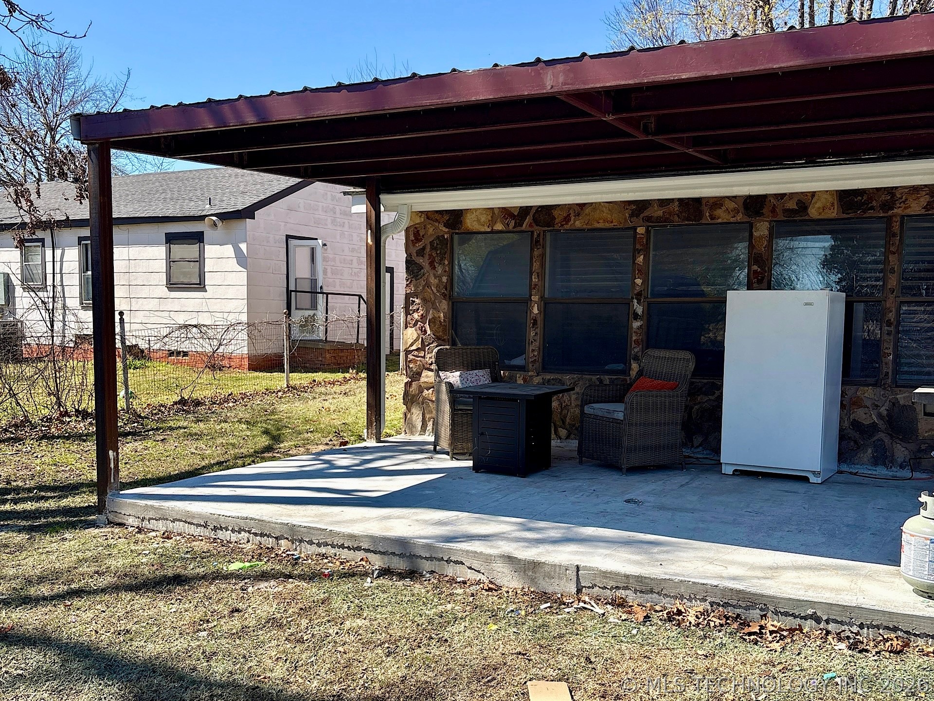 802 S Howerton Avenue Property Photo 57