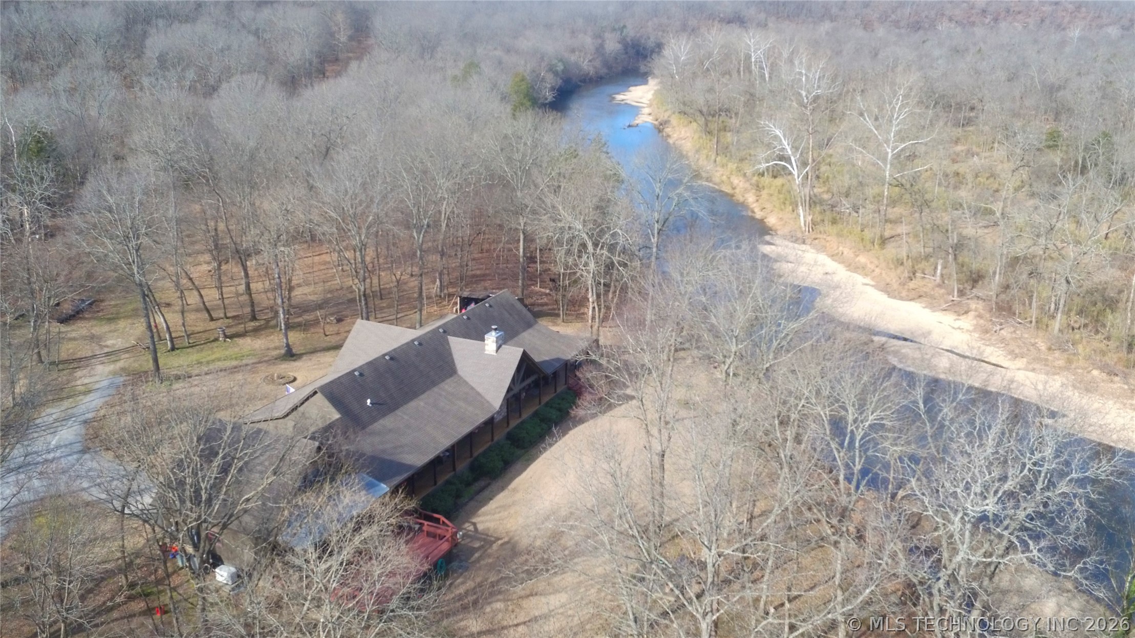 3512 E 440 Road Property Photo 5