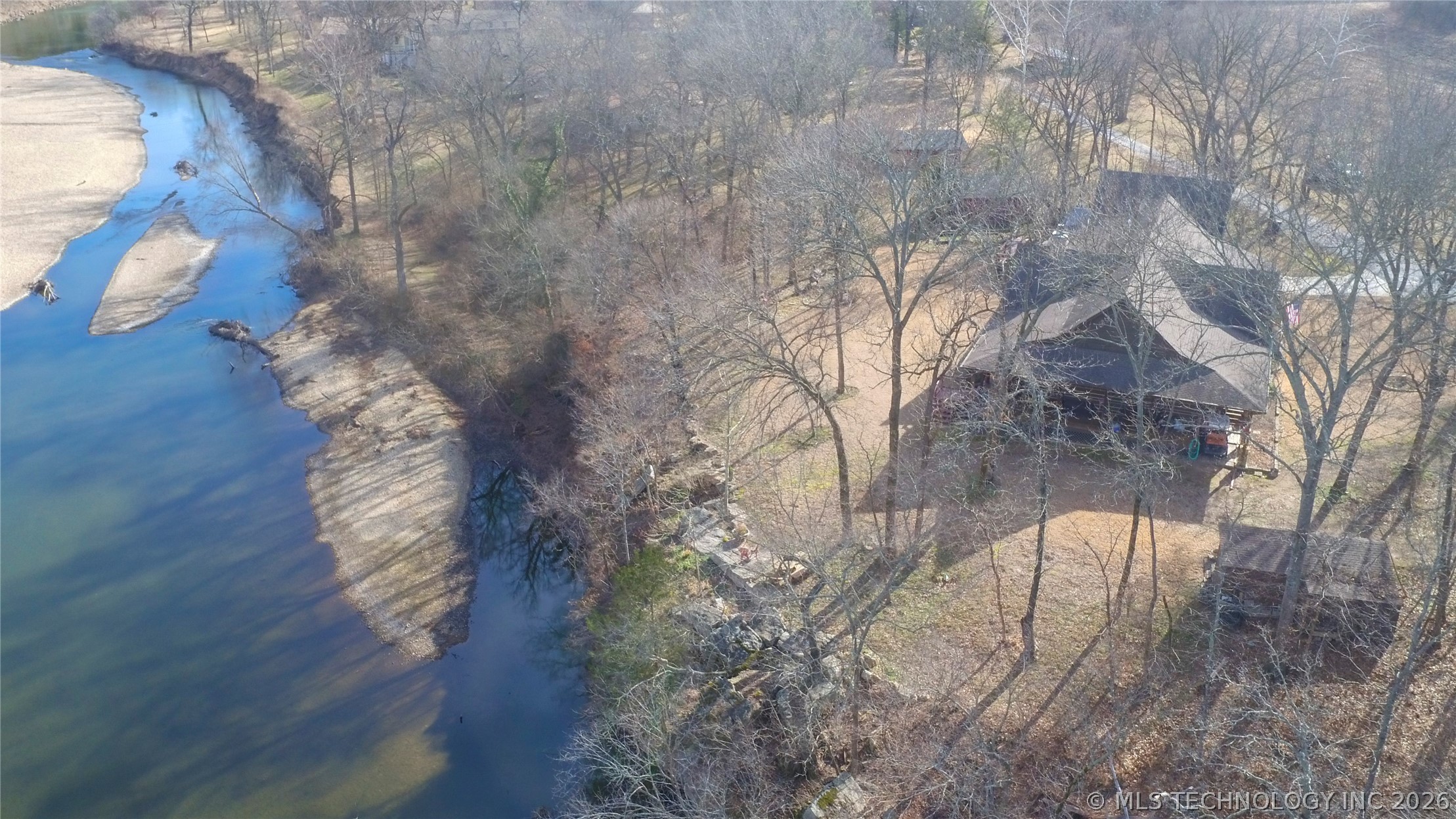 3512 E 440 Road Property Photo 8