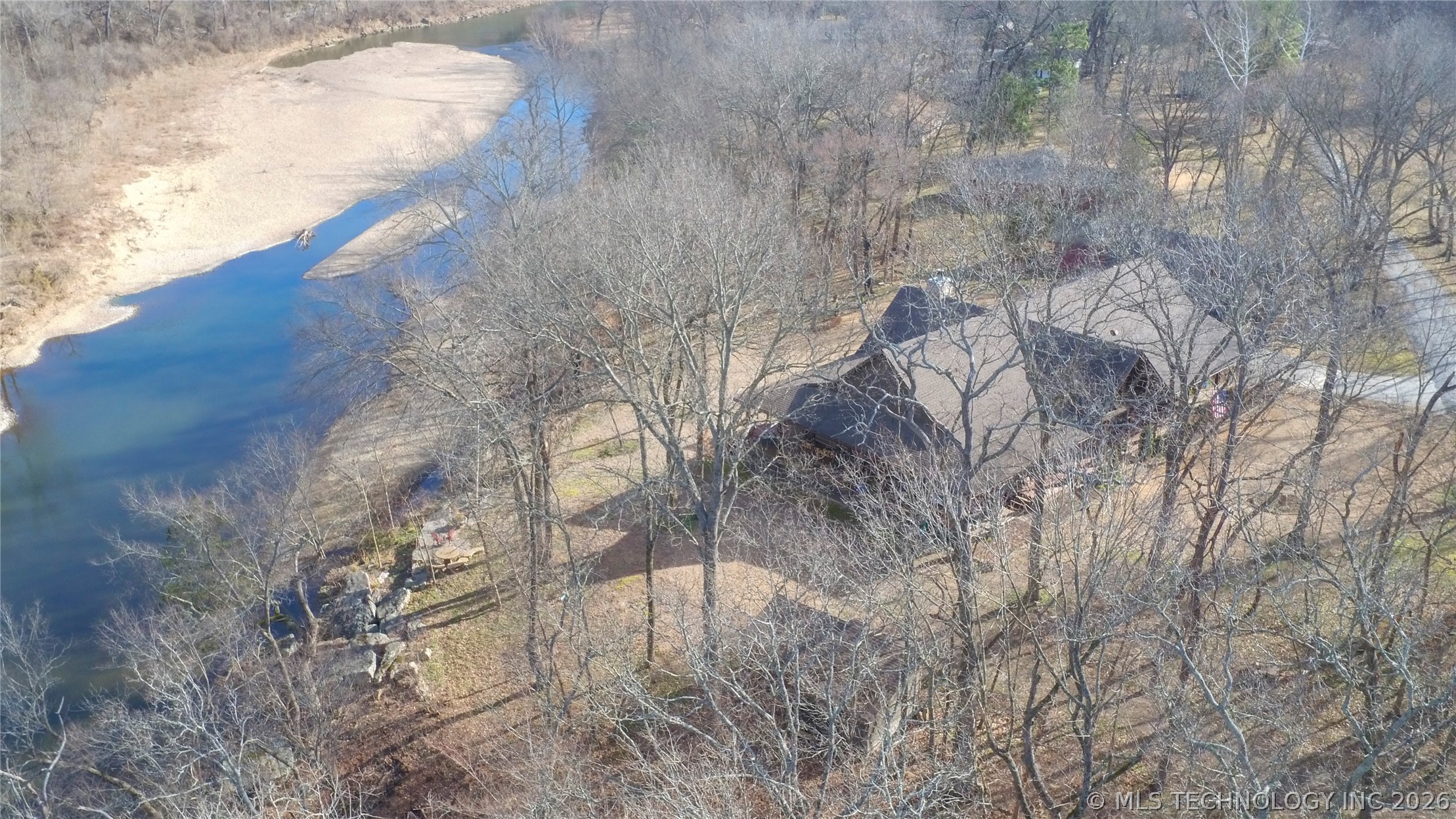 3512 E 440 Road Property Photo 9