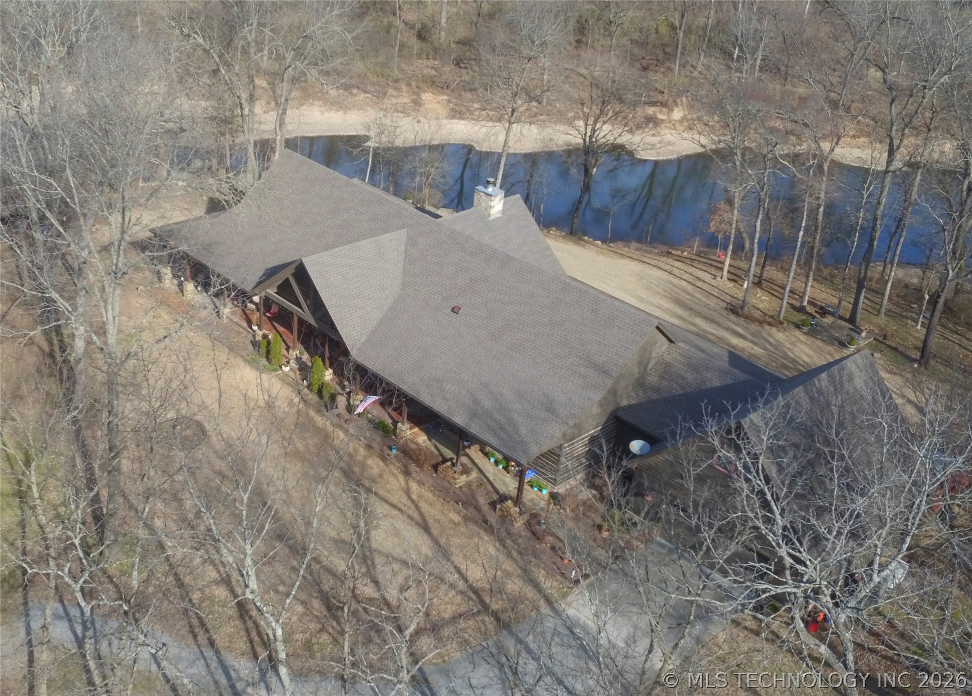 3512 E 440 Road Property Photo 12