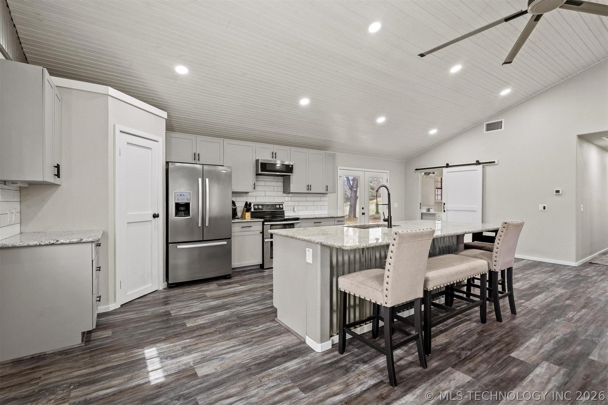 169 Cardinal Property Photo 14
