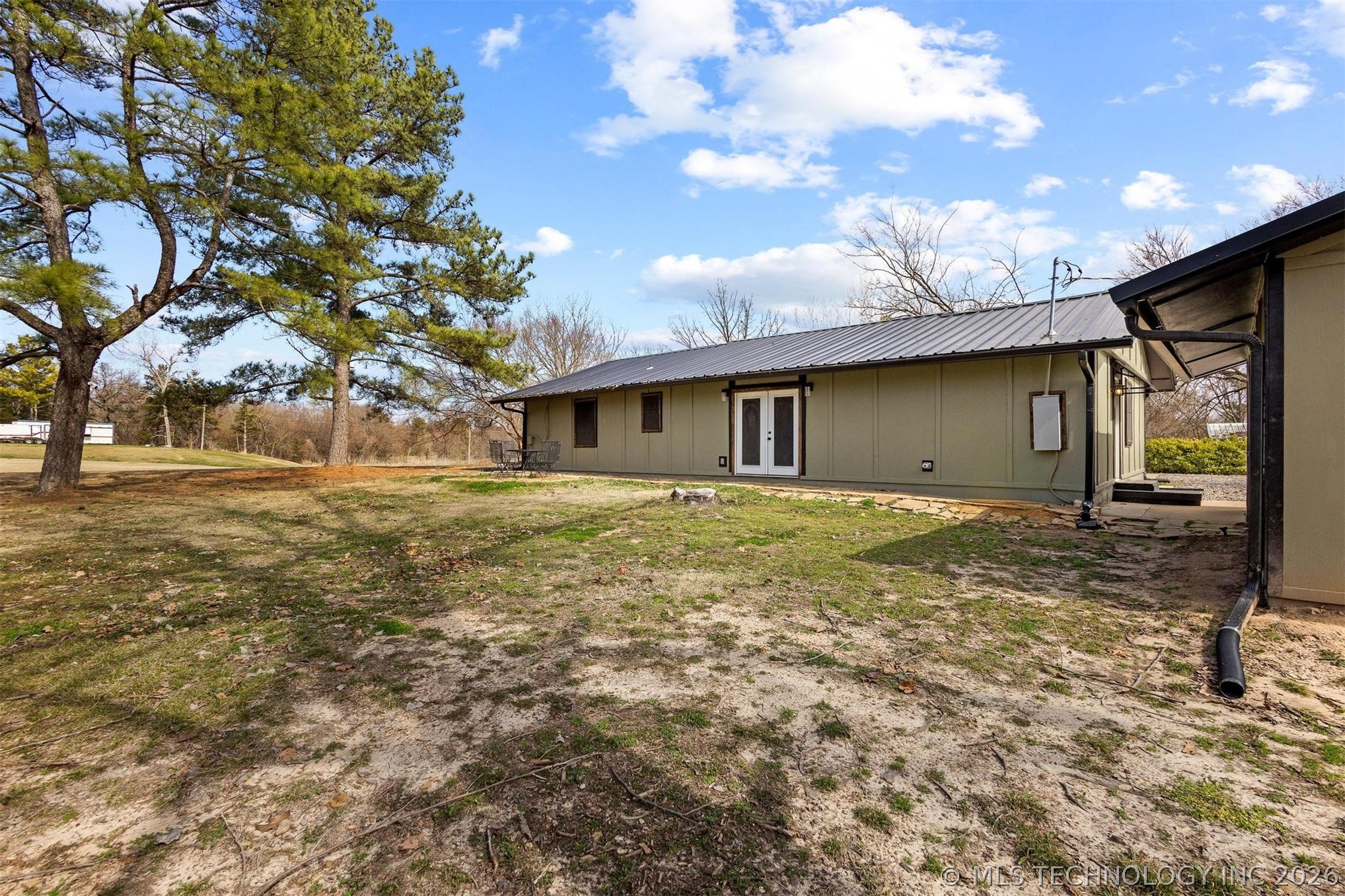 169 Cardinal Property Photo 29