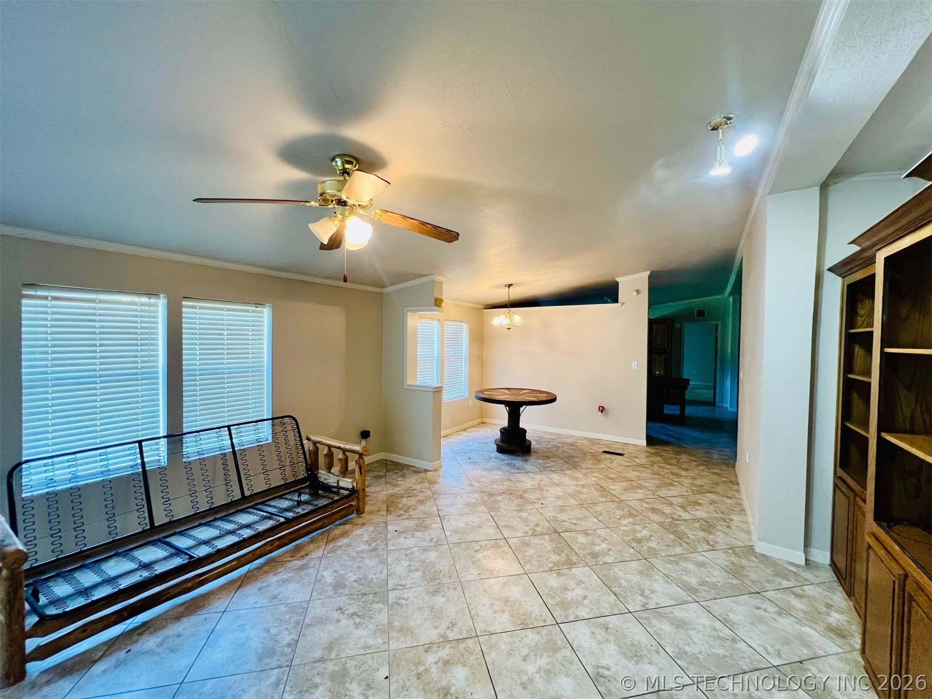 4826 Willis Drive Property Photo 5