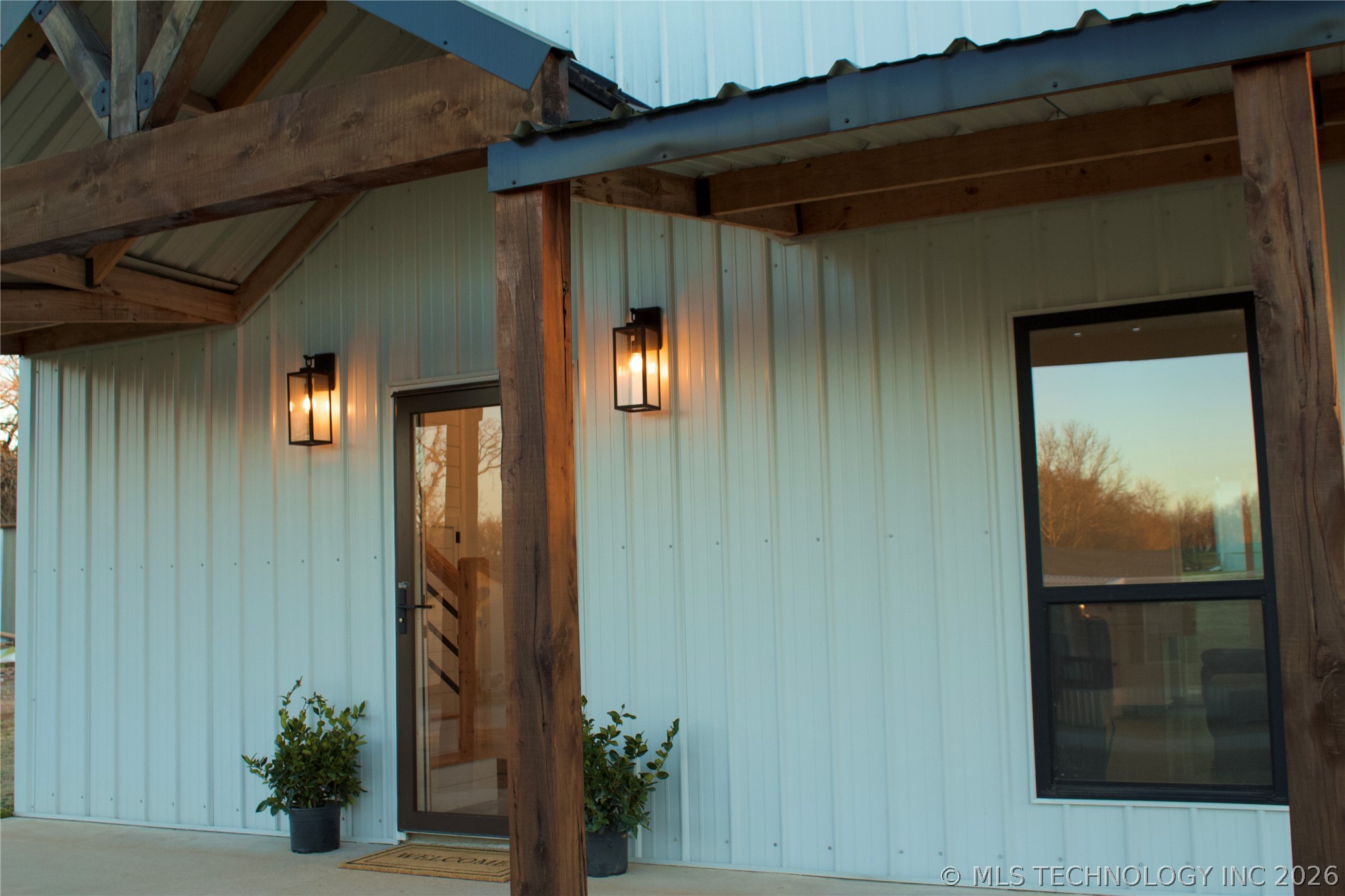 6129 Dixie Property Photo 28