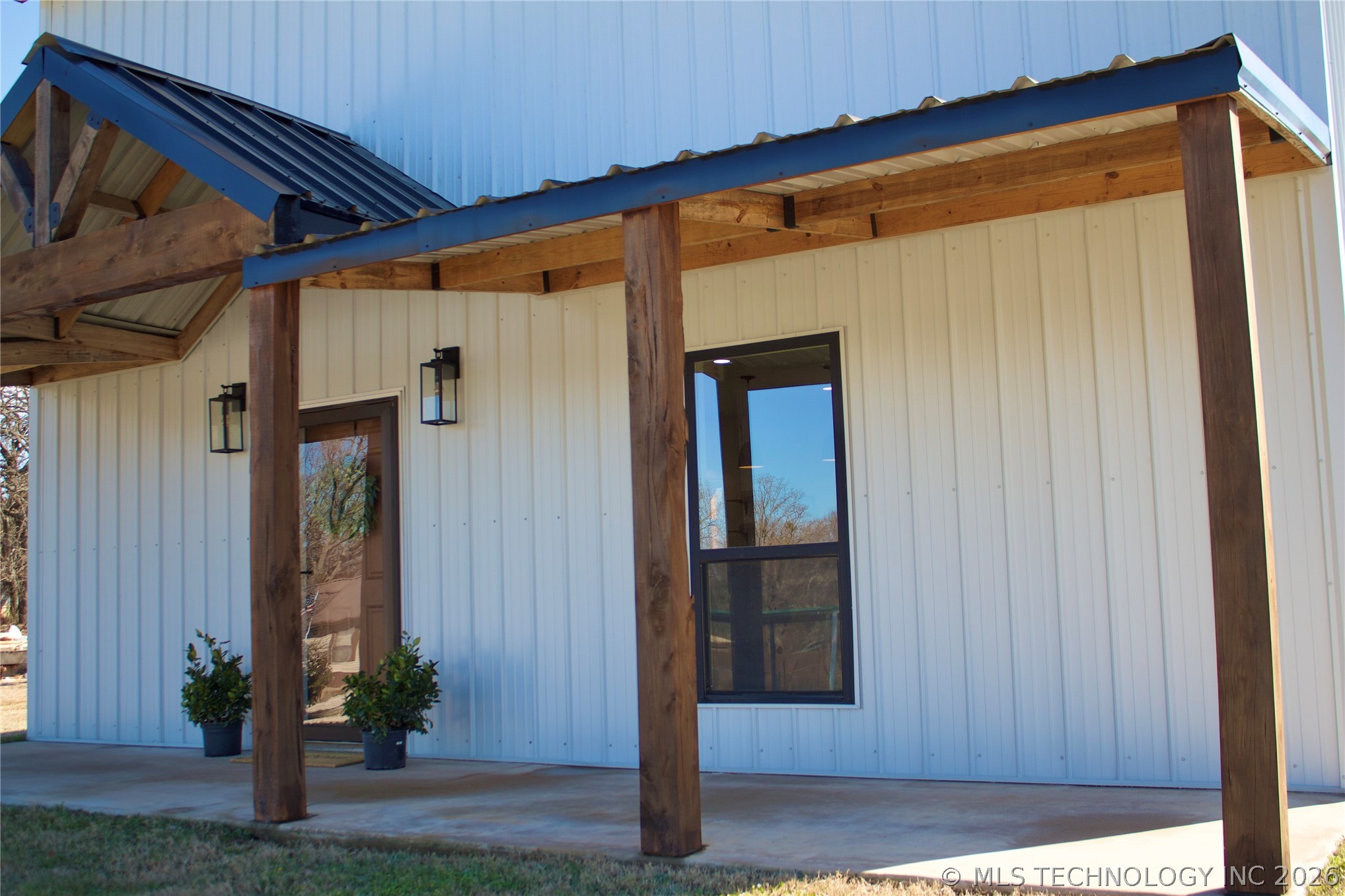 6129 Dixie Property Photo 29