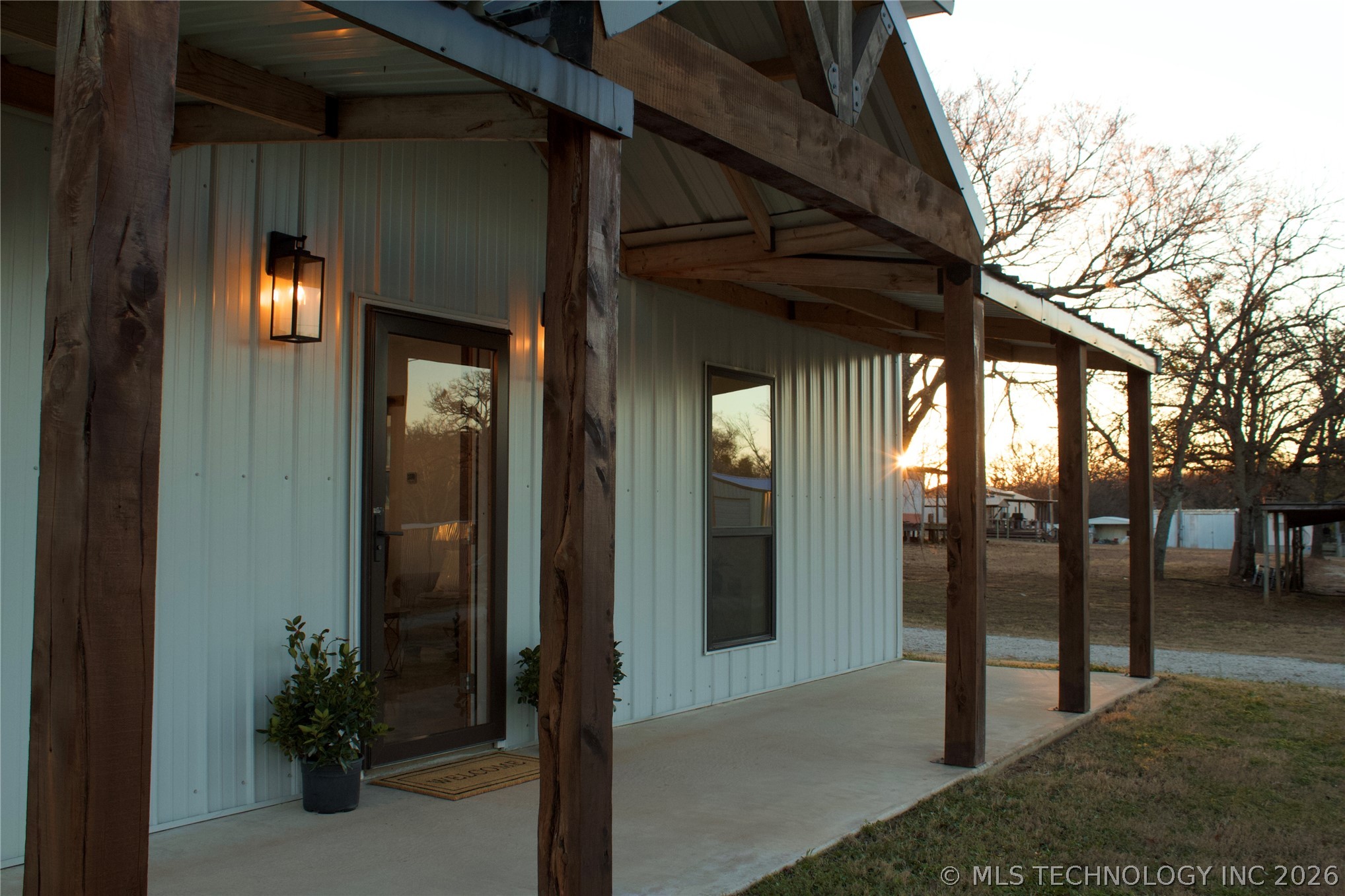 6129 Dixie Property Photo 33
