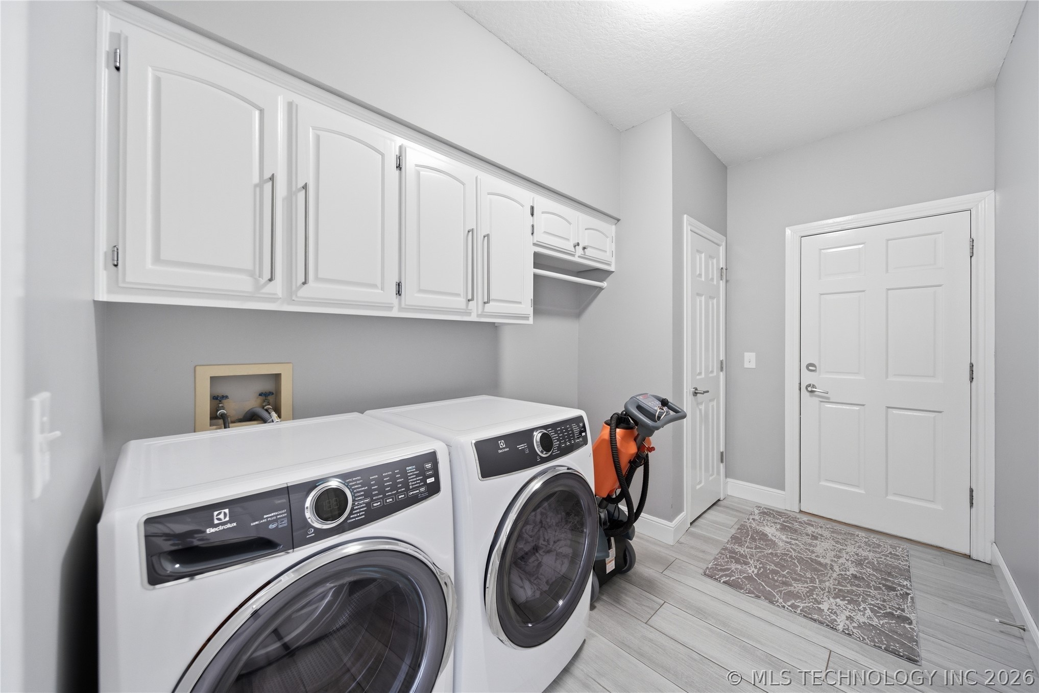 3615 E 102nd Street Property Photo 42