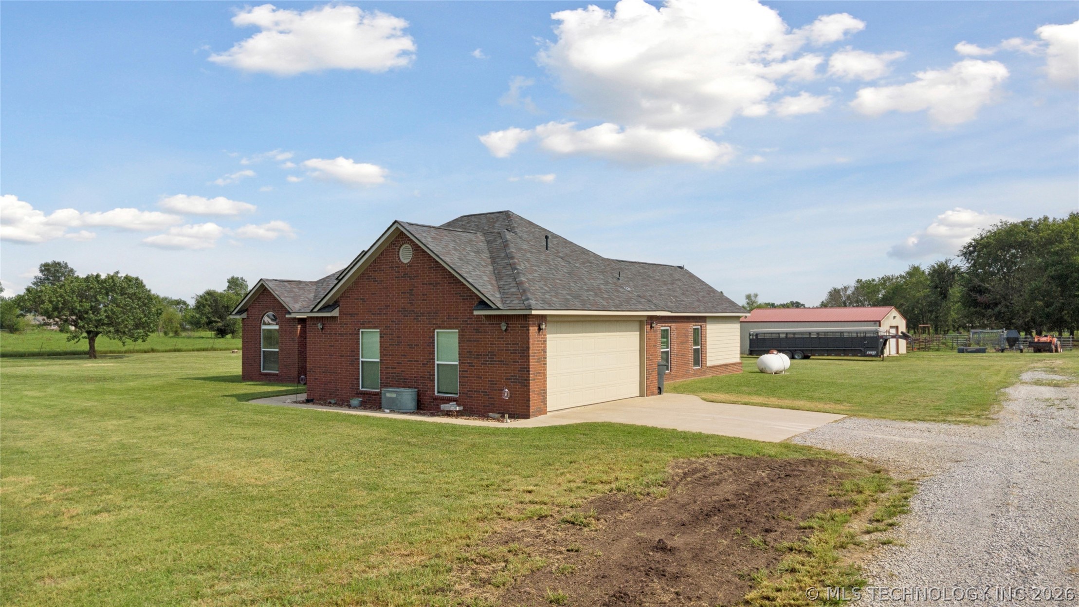 19854 E 470 Road Property Photo 31