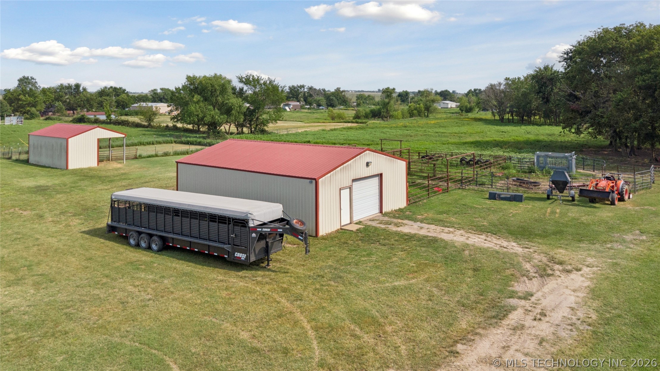 19854 E 470 Road Property Photo 32