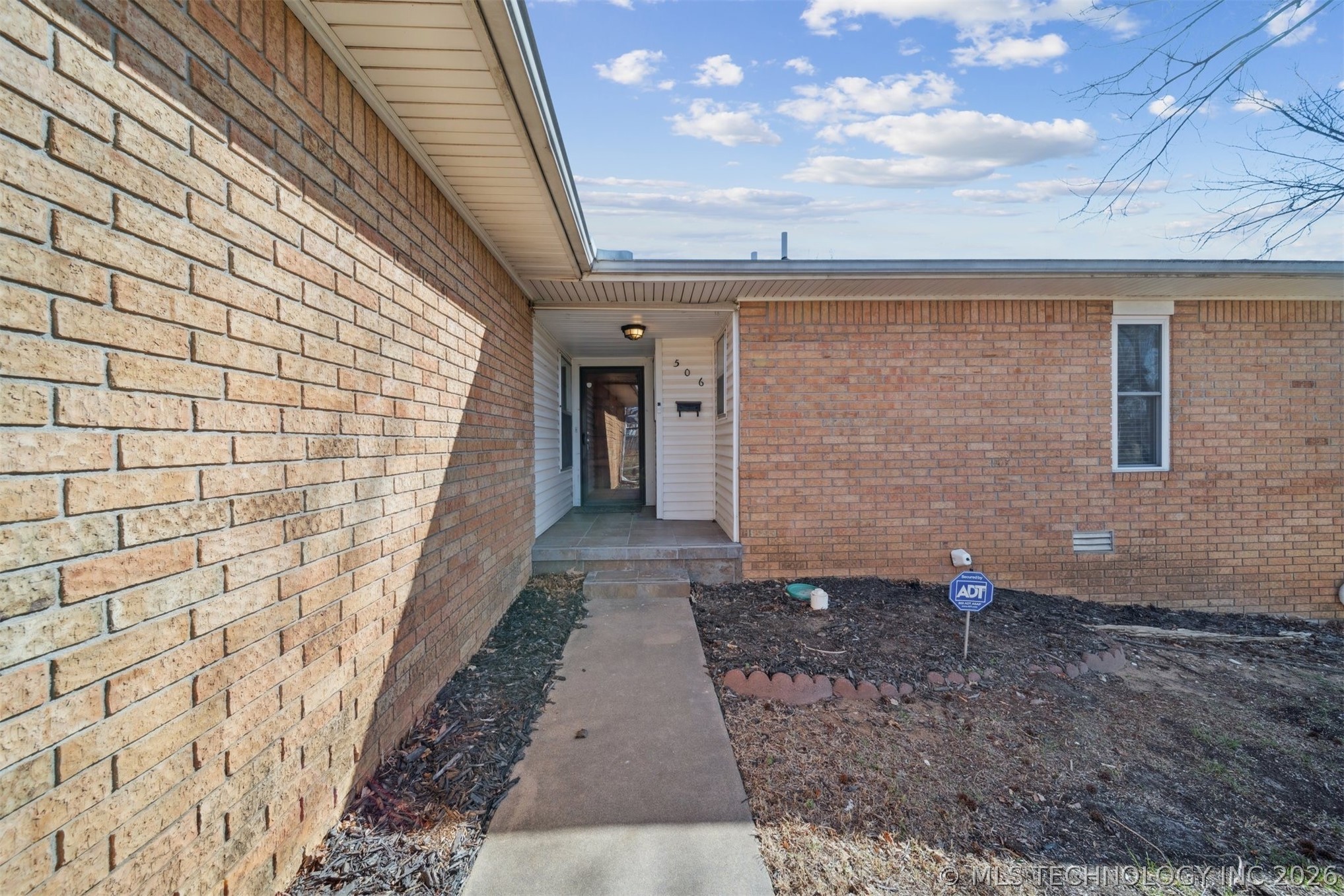 506 N Bristow Avenue Property Photo 3