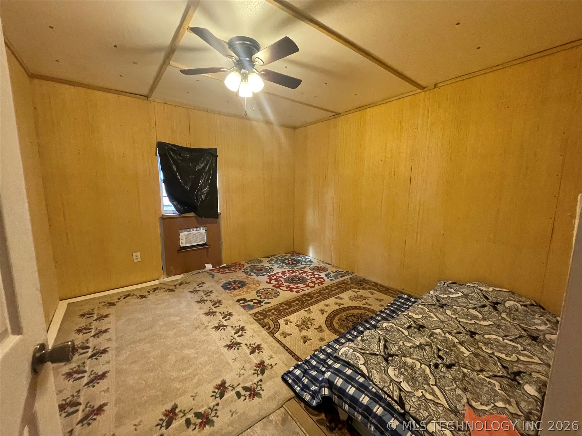 22637 Fishmarket Road Property Photo 7