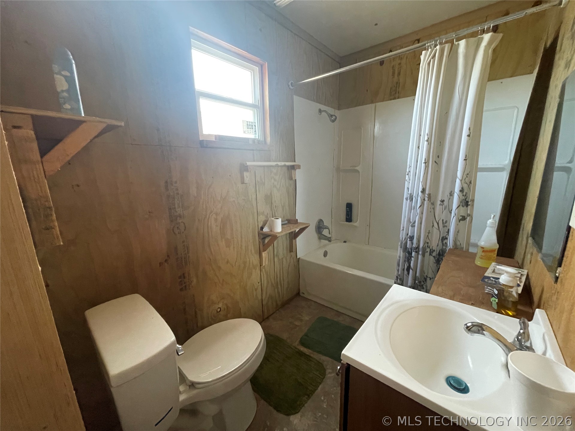 22637 Fishmarket Road Property Photo 11