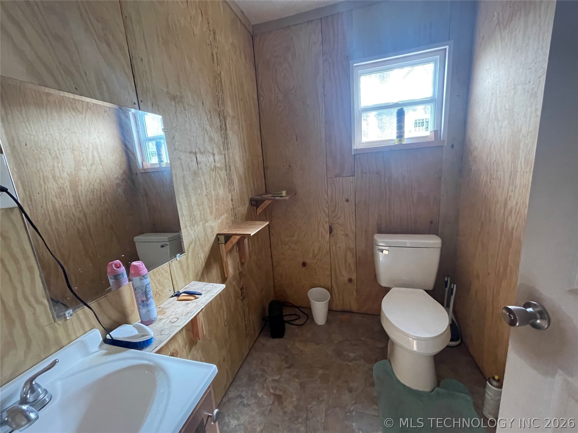 22637 Fishmarket Road Property Photo 12