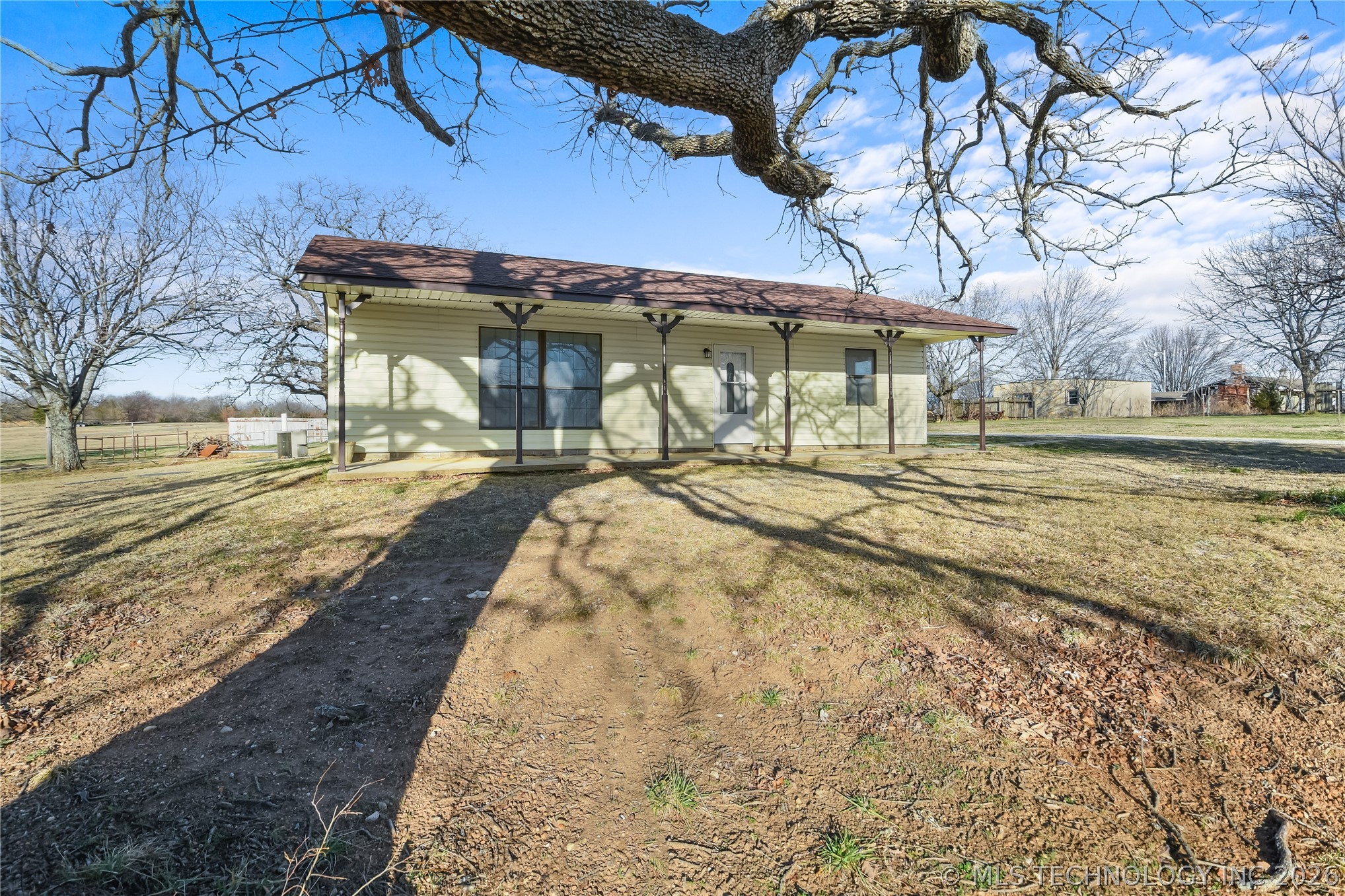 12395 County Road 3480 Property Photo 3