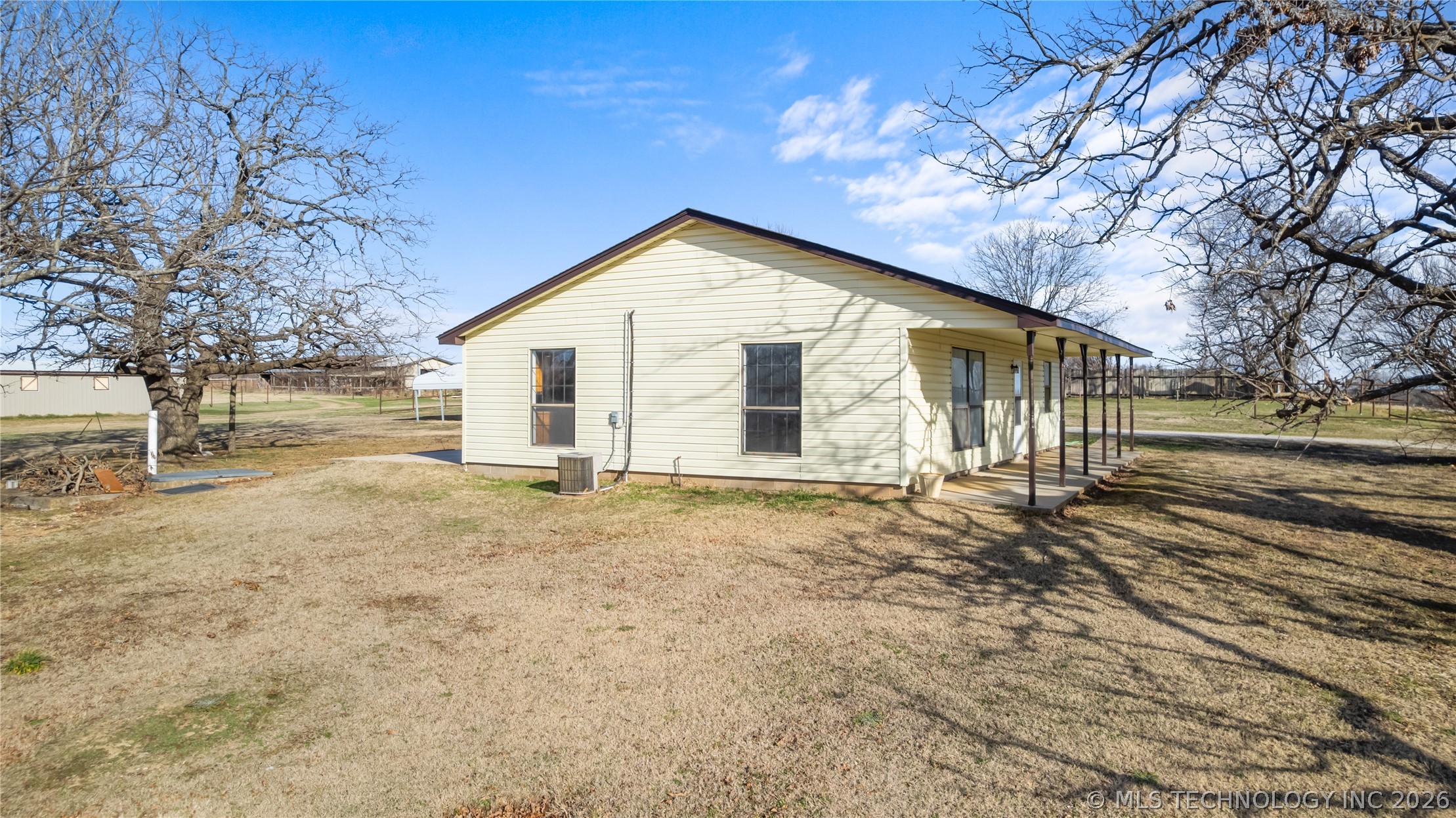 12395 County Road 3480 Property Photo 5