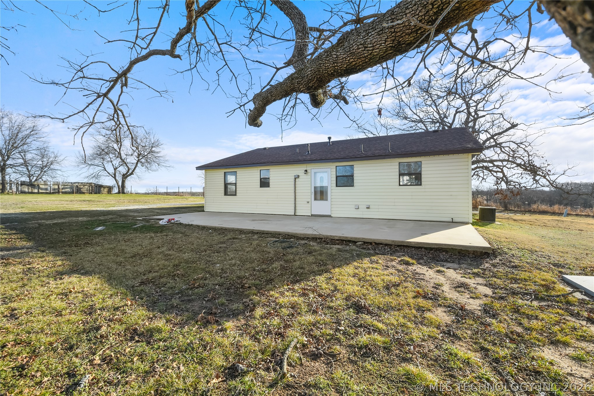 12395 County Road 3480 Property Photo 6