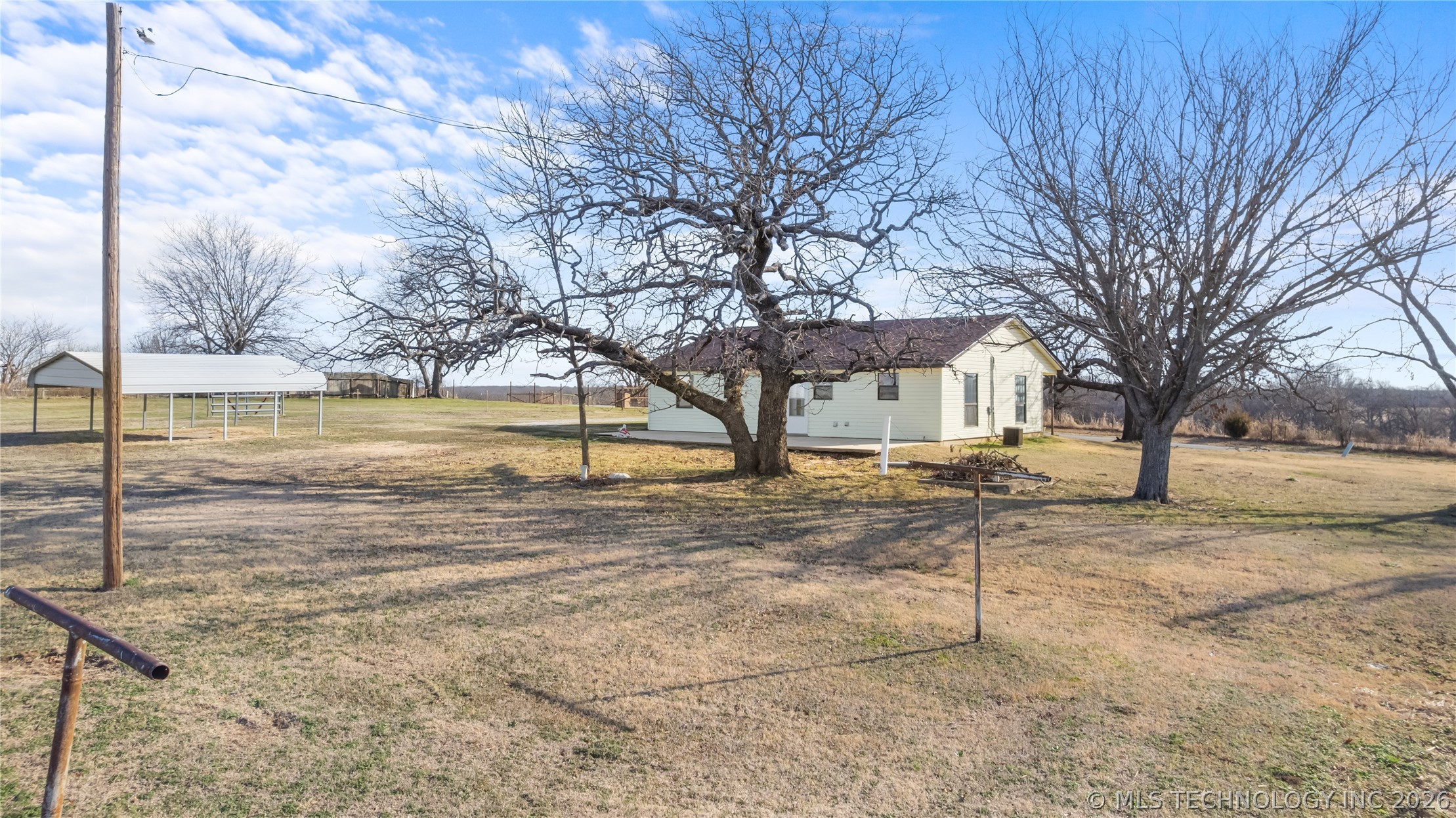 12395 County Road 3480 Property Photo 7